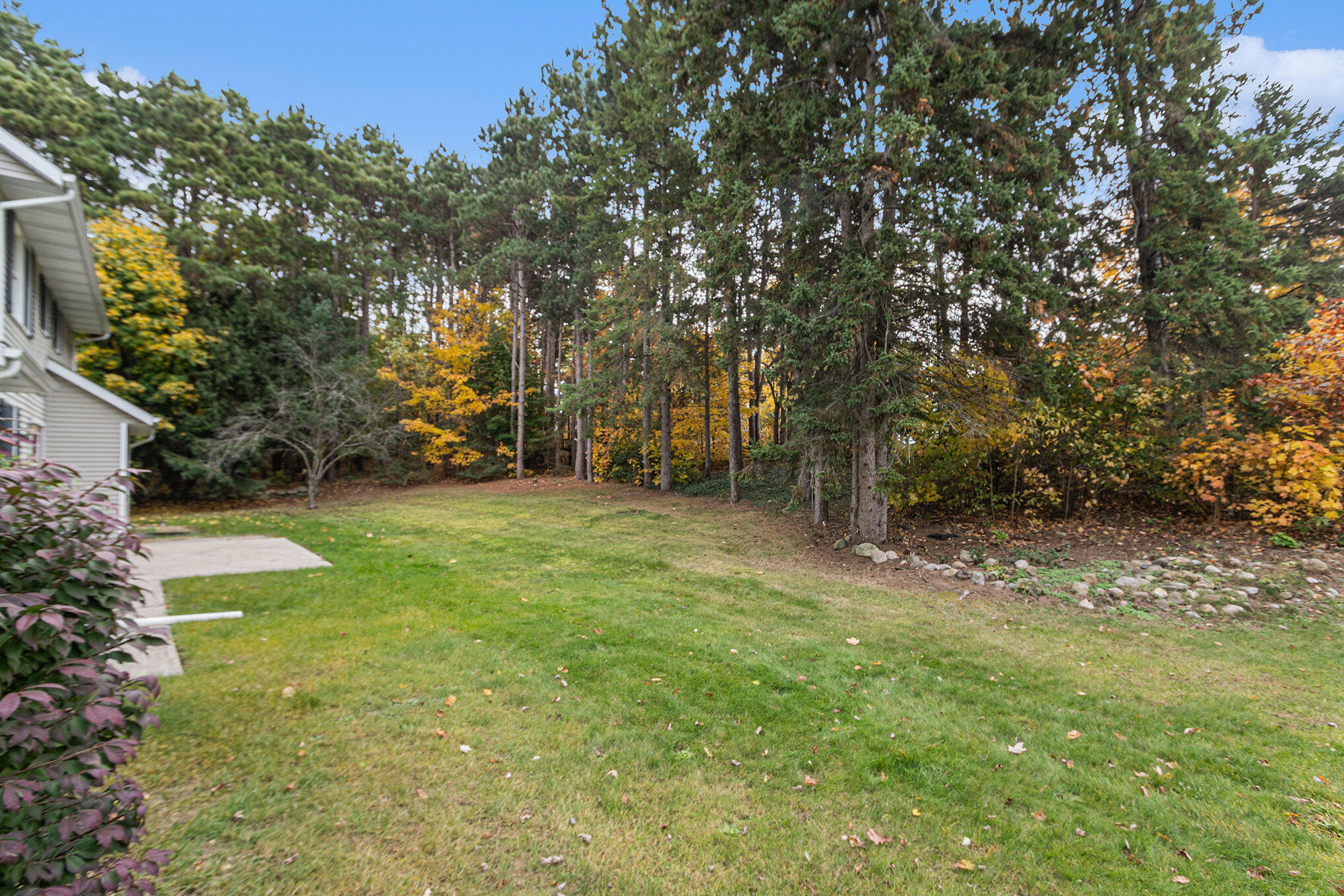 2335 Pine Grove Drive