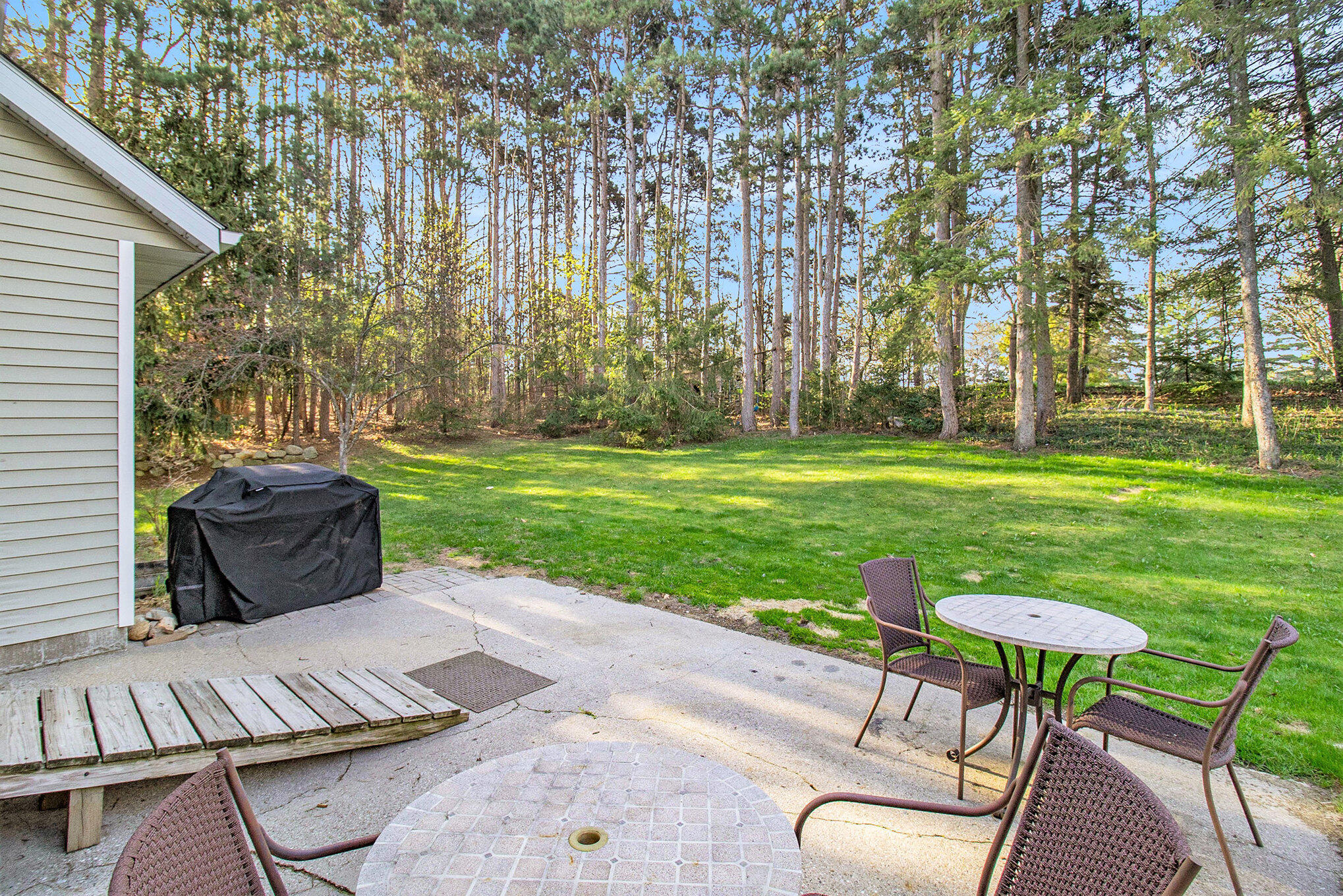 2335 Pine Grove Drive