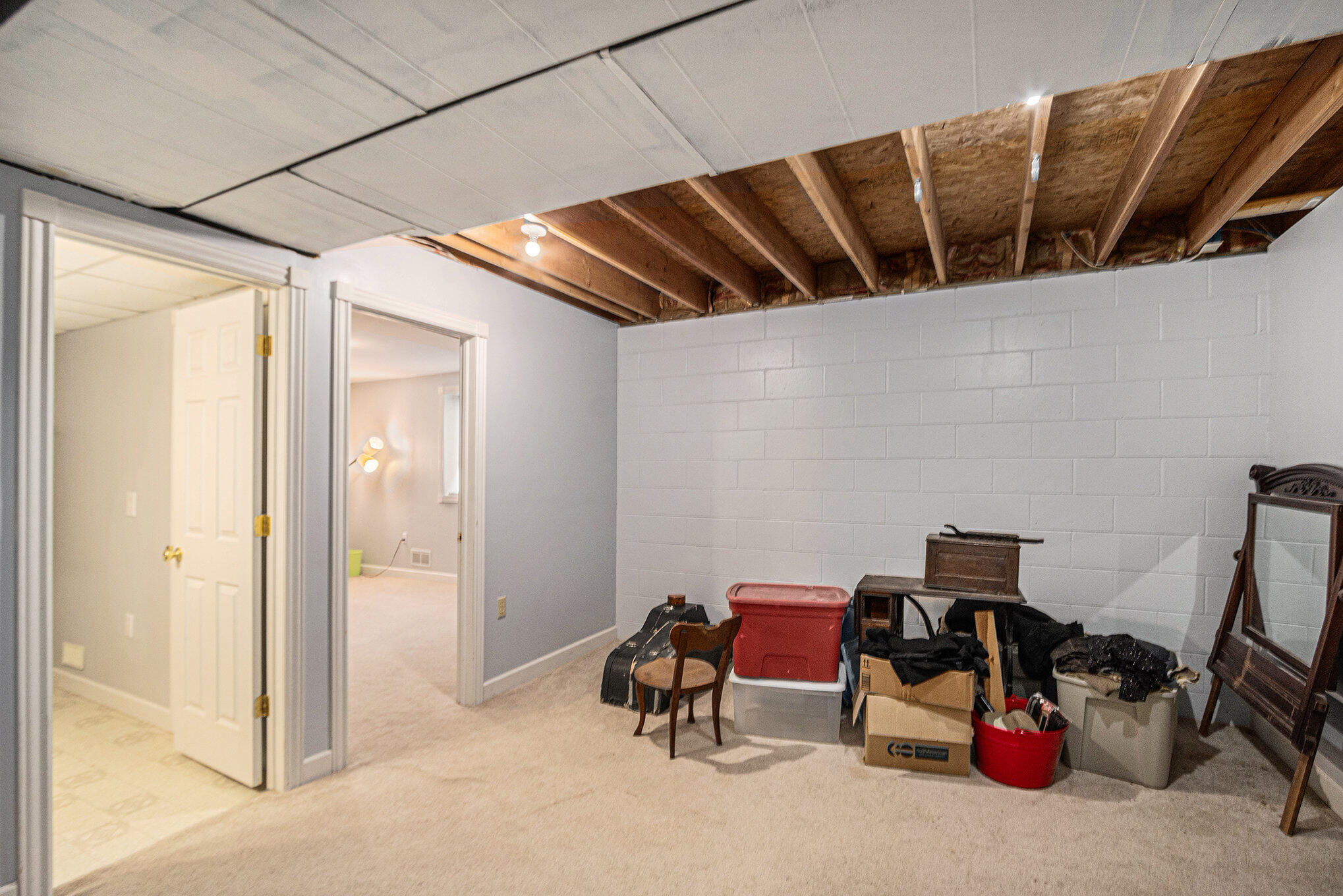 2335 Pine Grove Drive