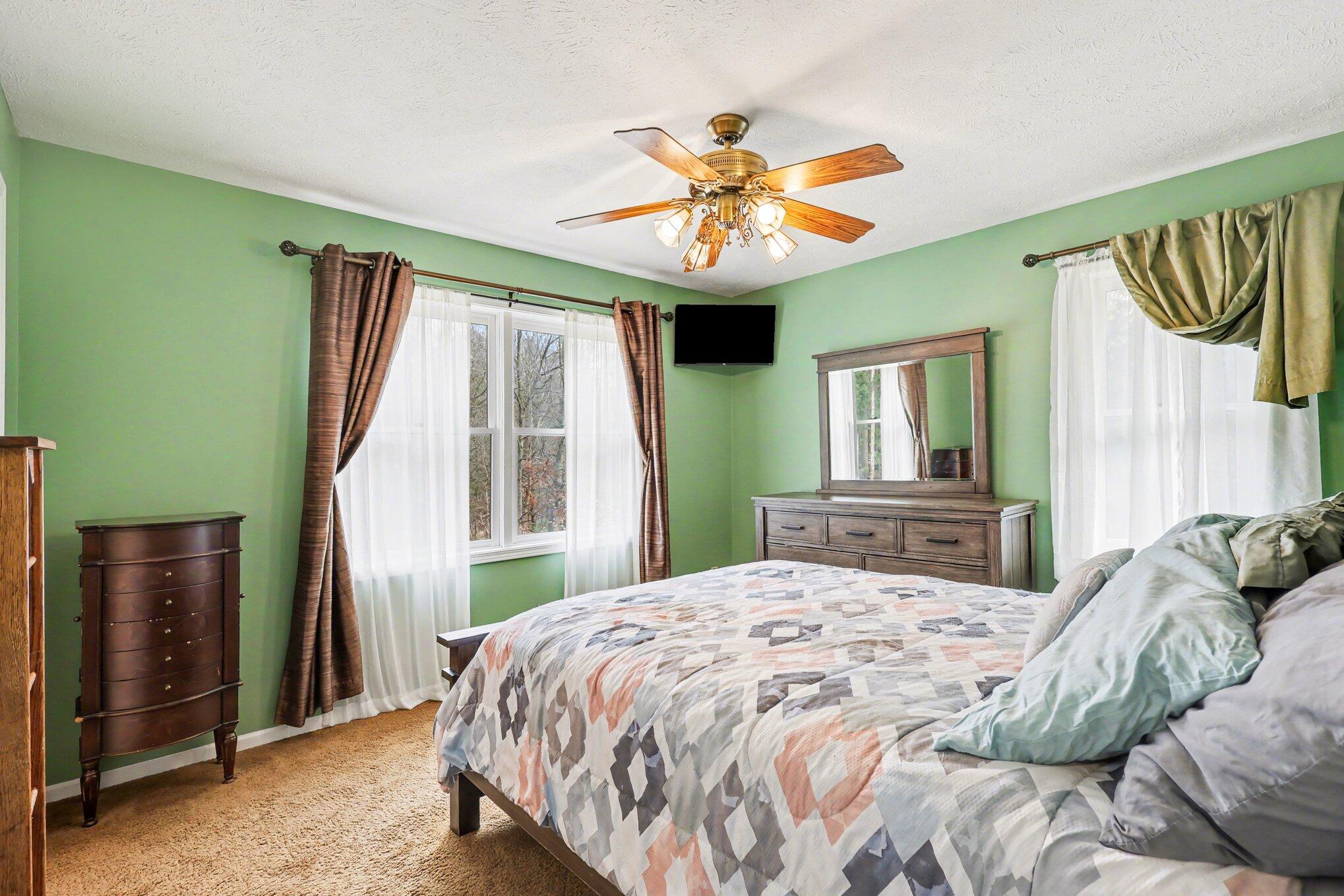 5314 W Lakewood Road