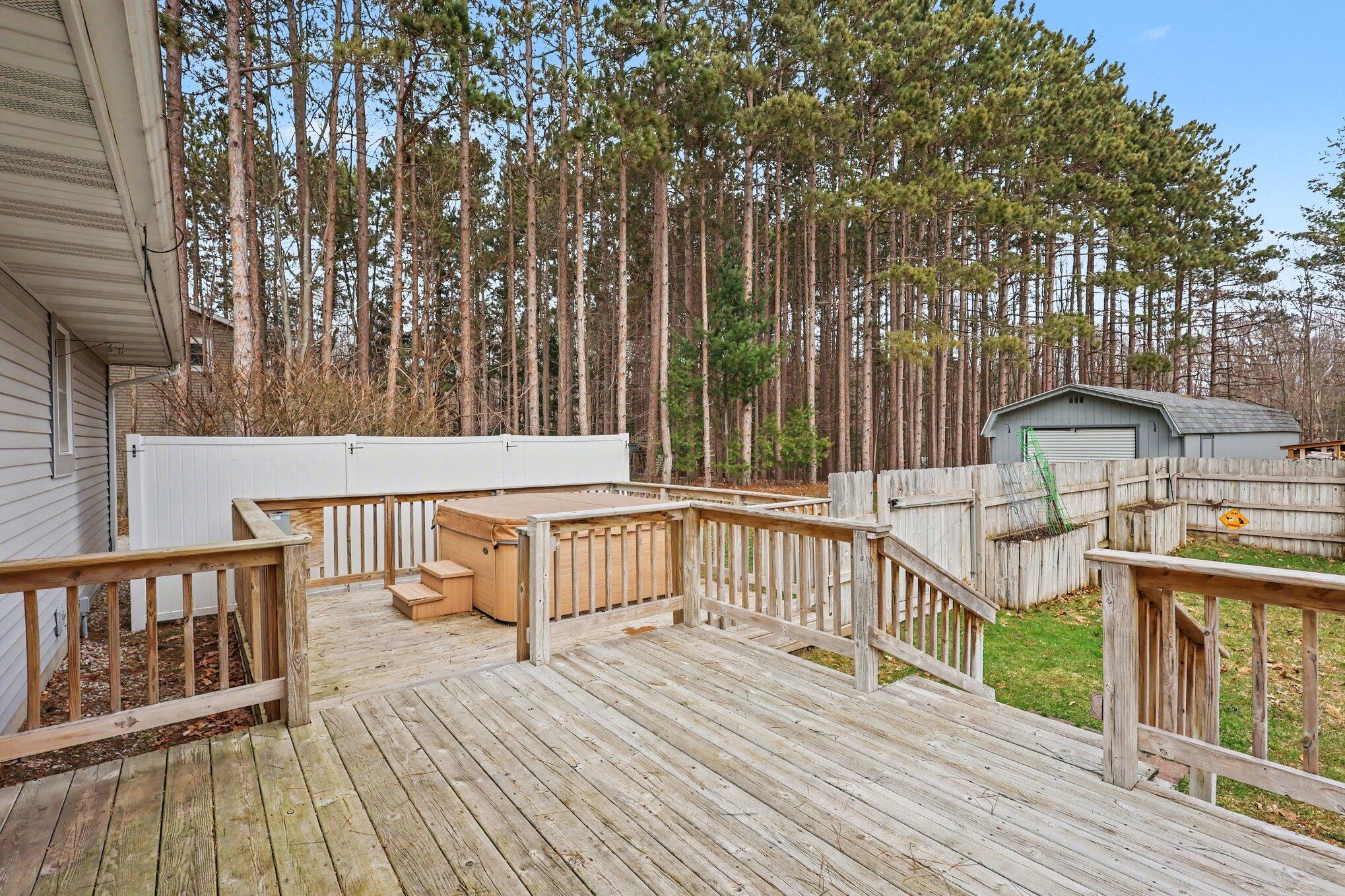 5314 W Lakewood Road