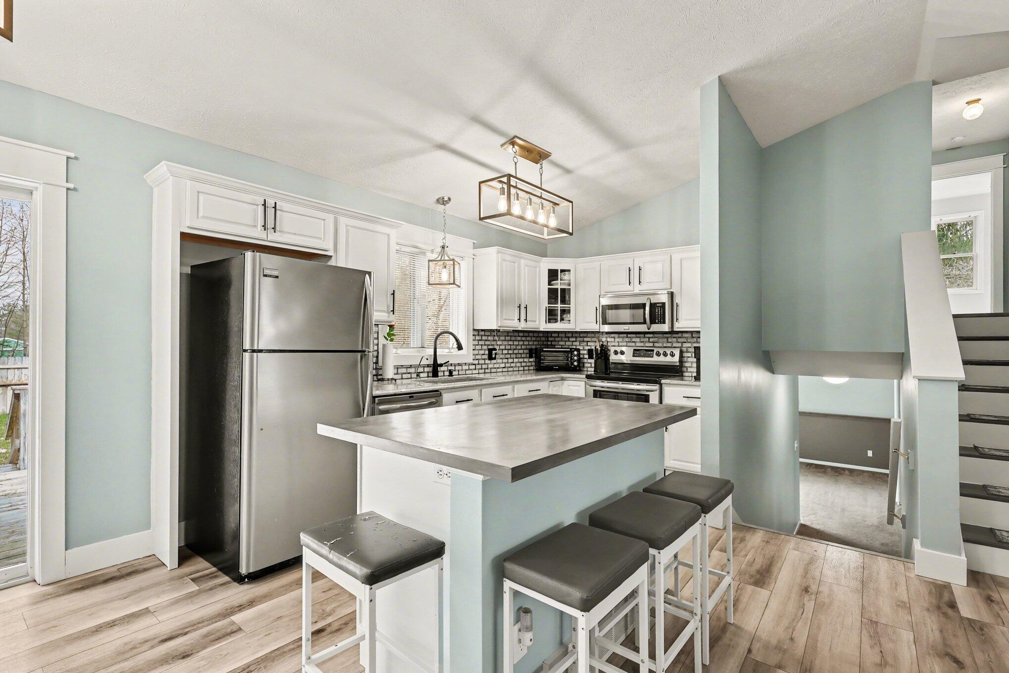 5314 W Lakewood Road