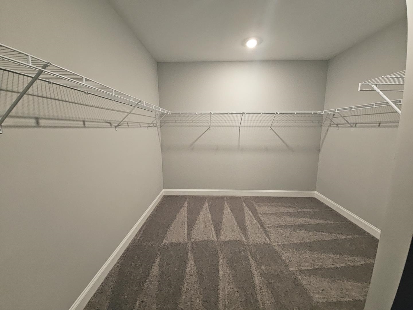 1230 Silo Bend Unit: 40/G3