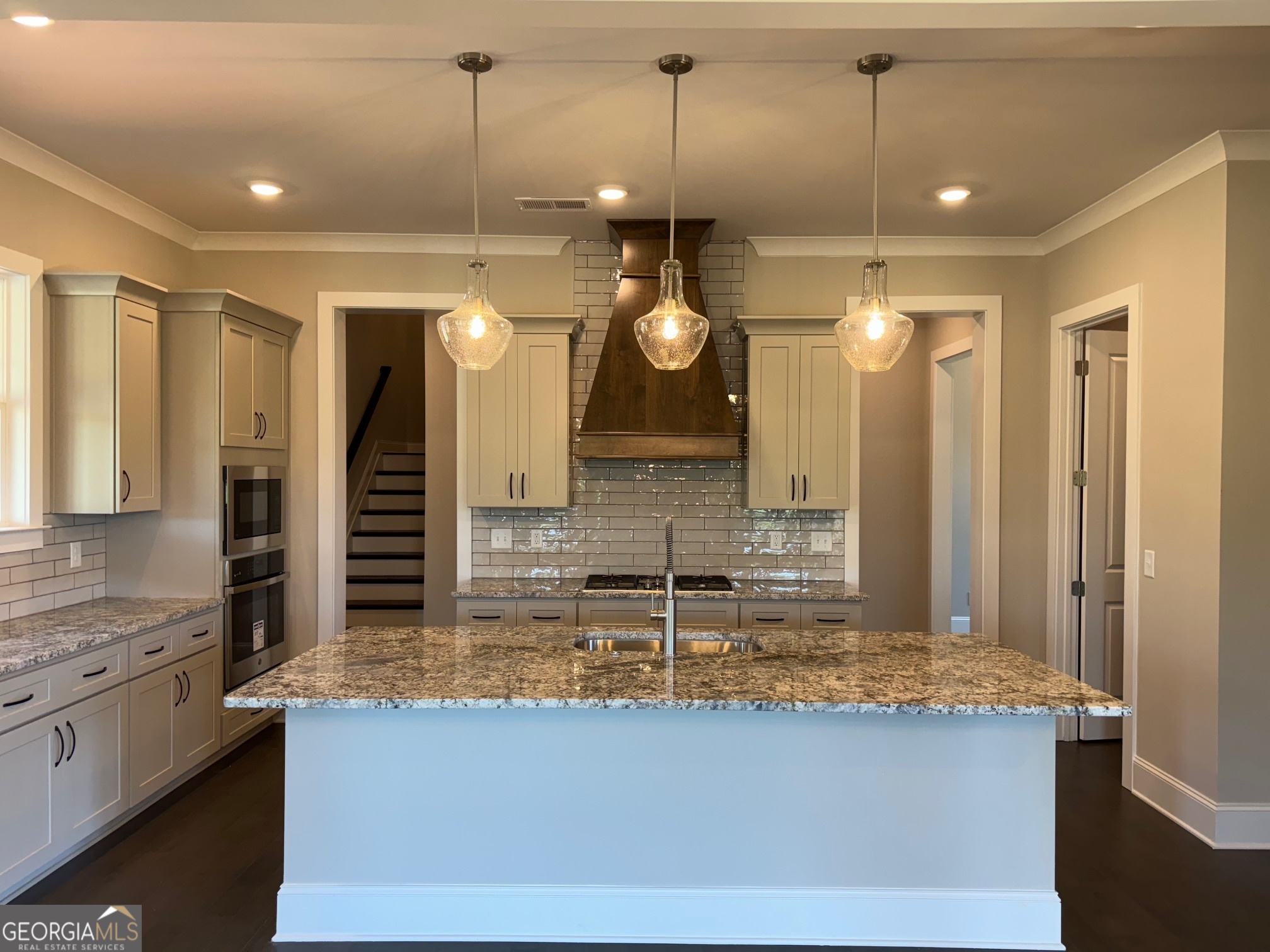 1355 Melody Bend # 4