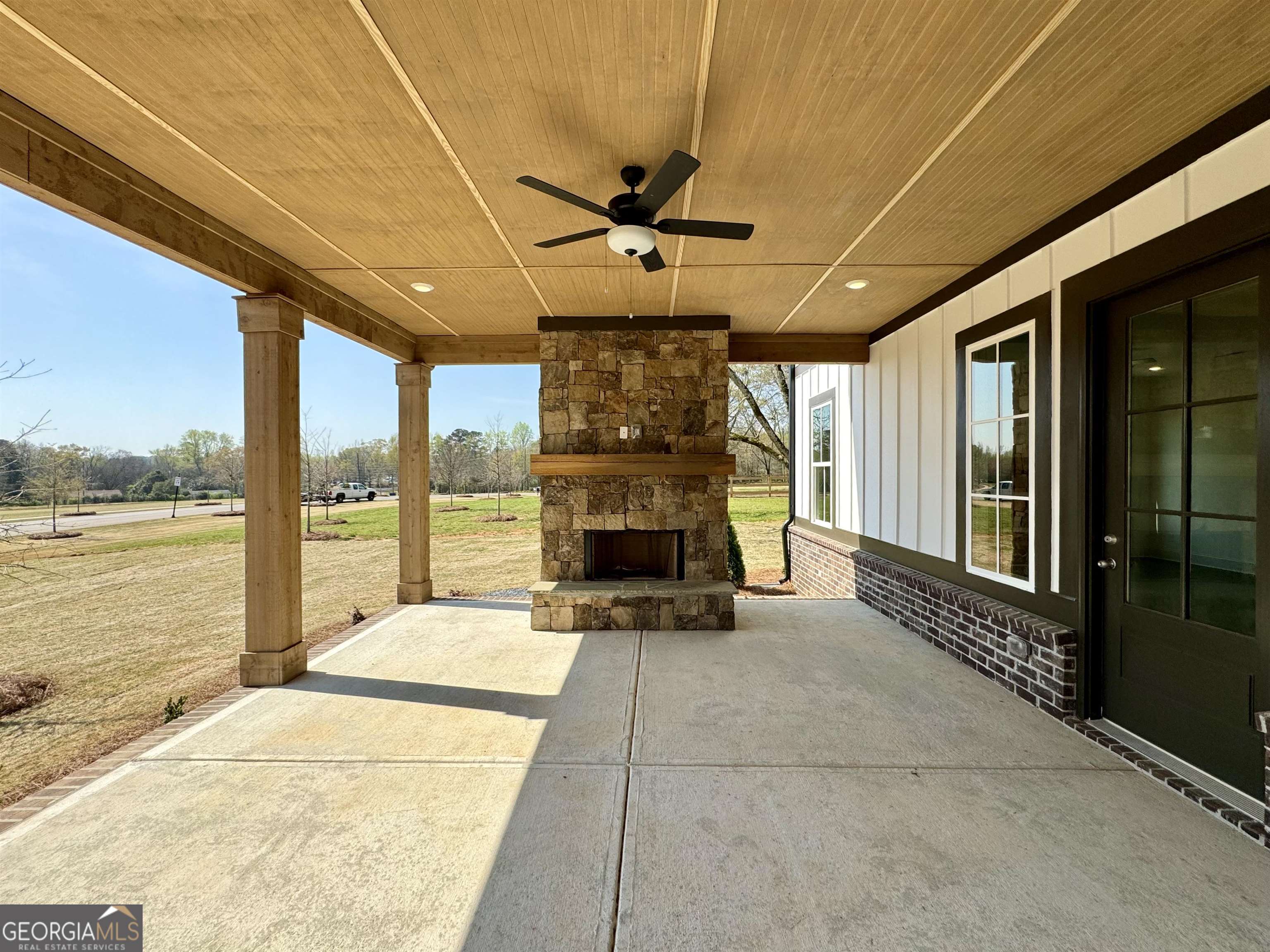 1355 Melody Bend # 4