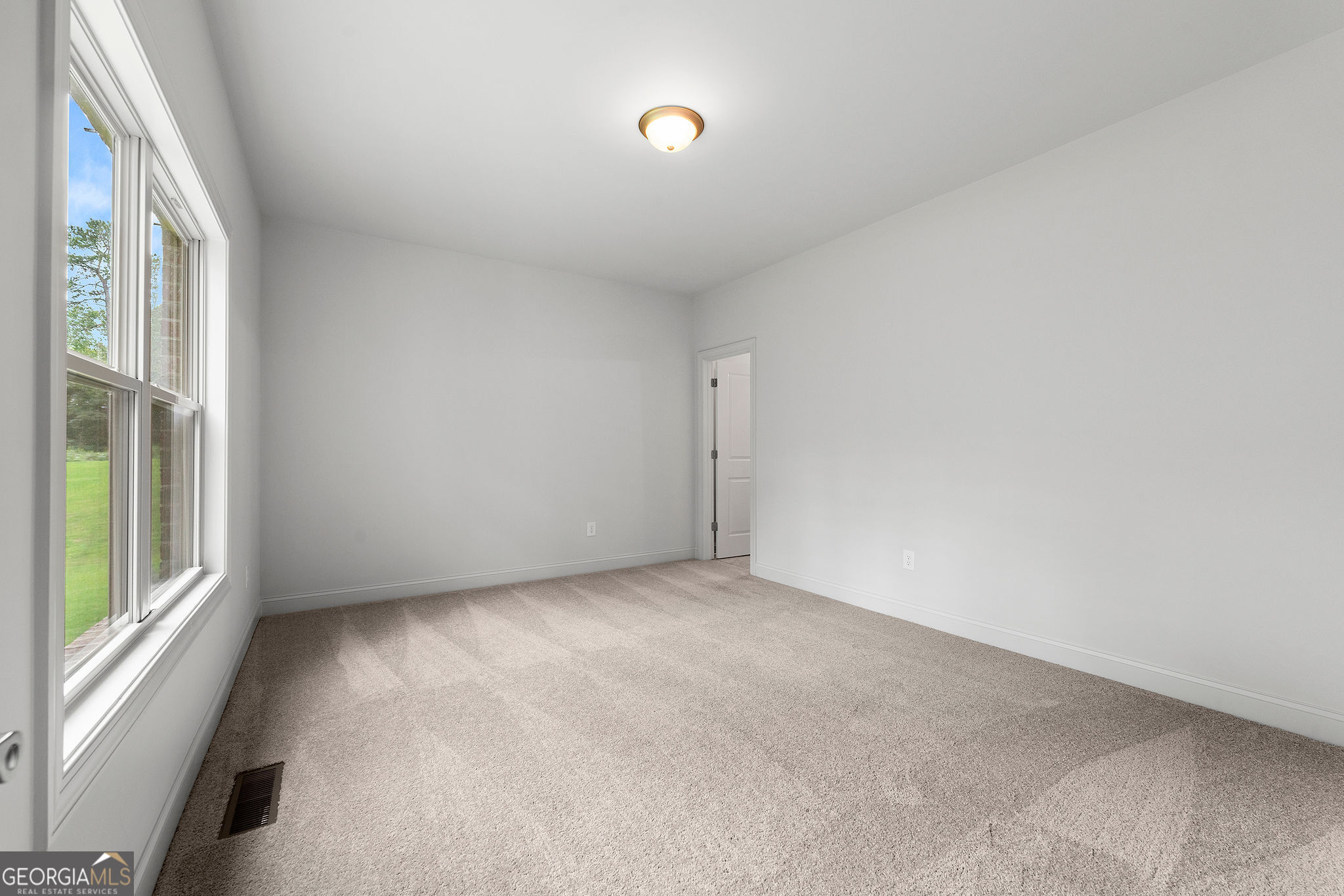 2568 SW Oneil Road # 4