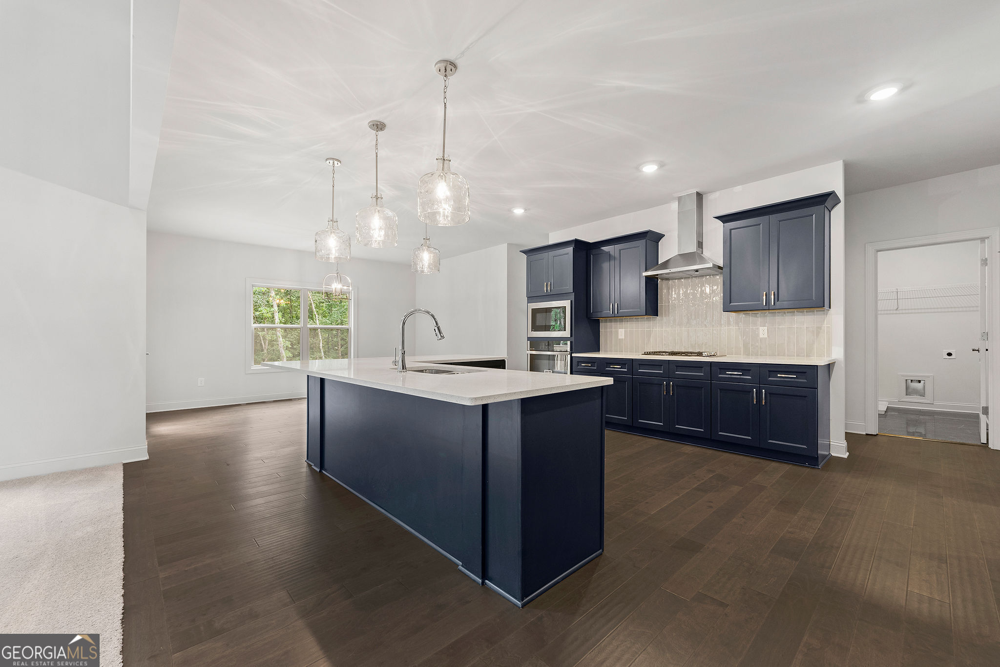 2568 SW Oneil Road # 4