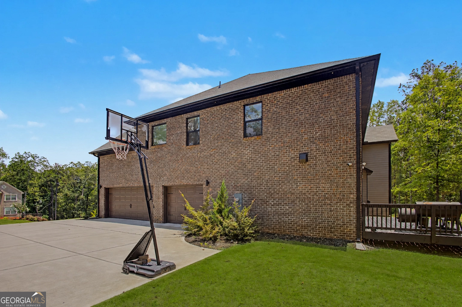 5960 Langdale Chase