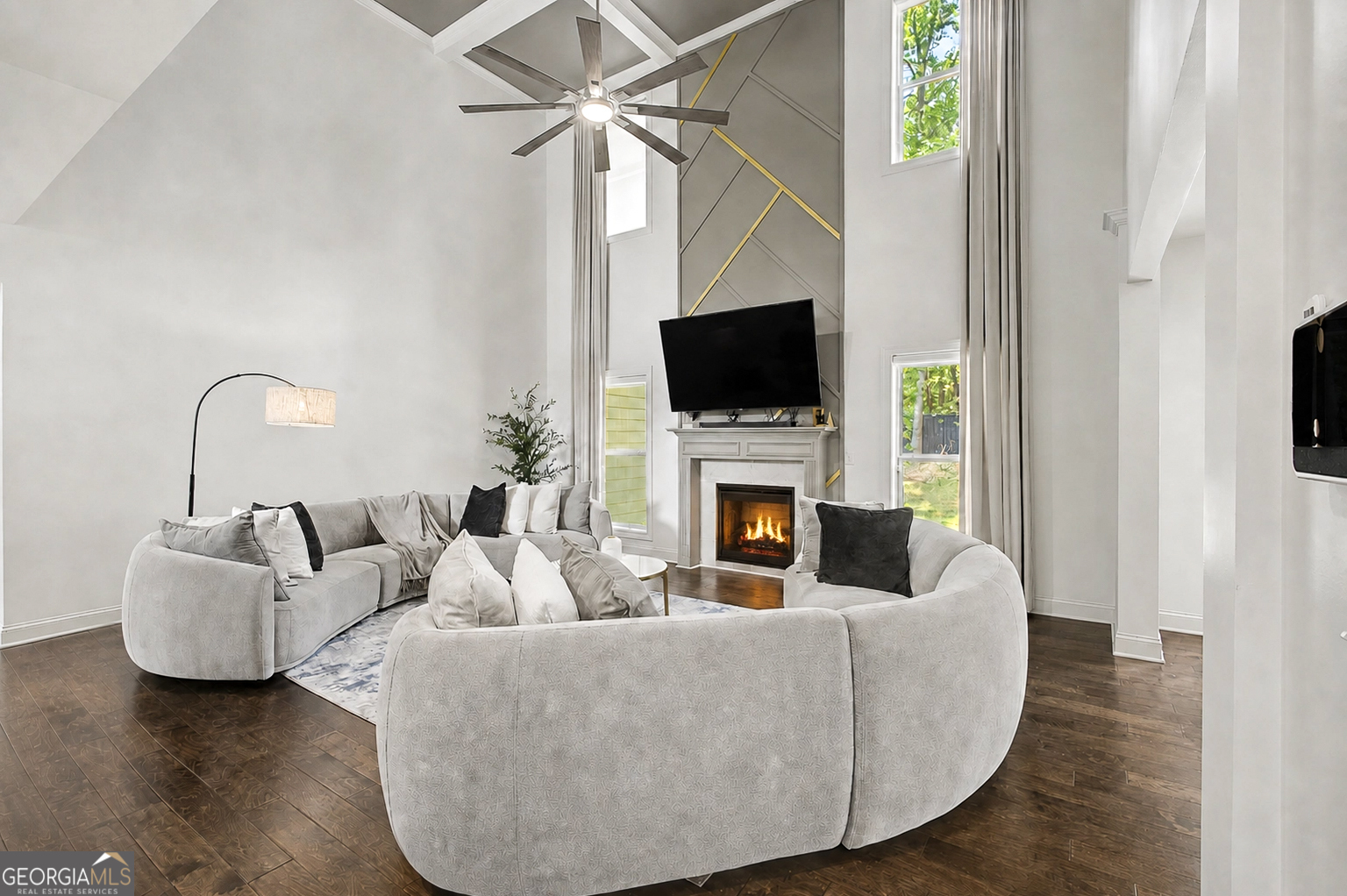 5960 Langdale Chase