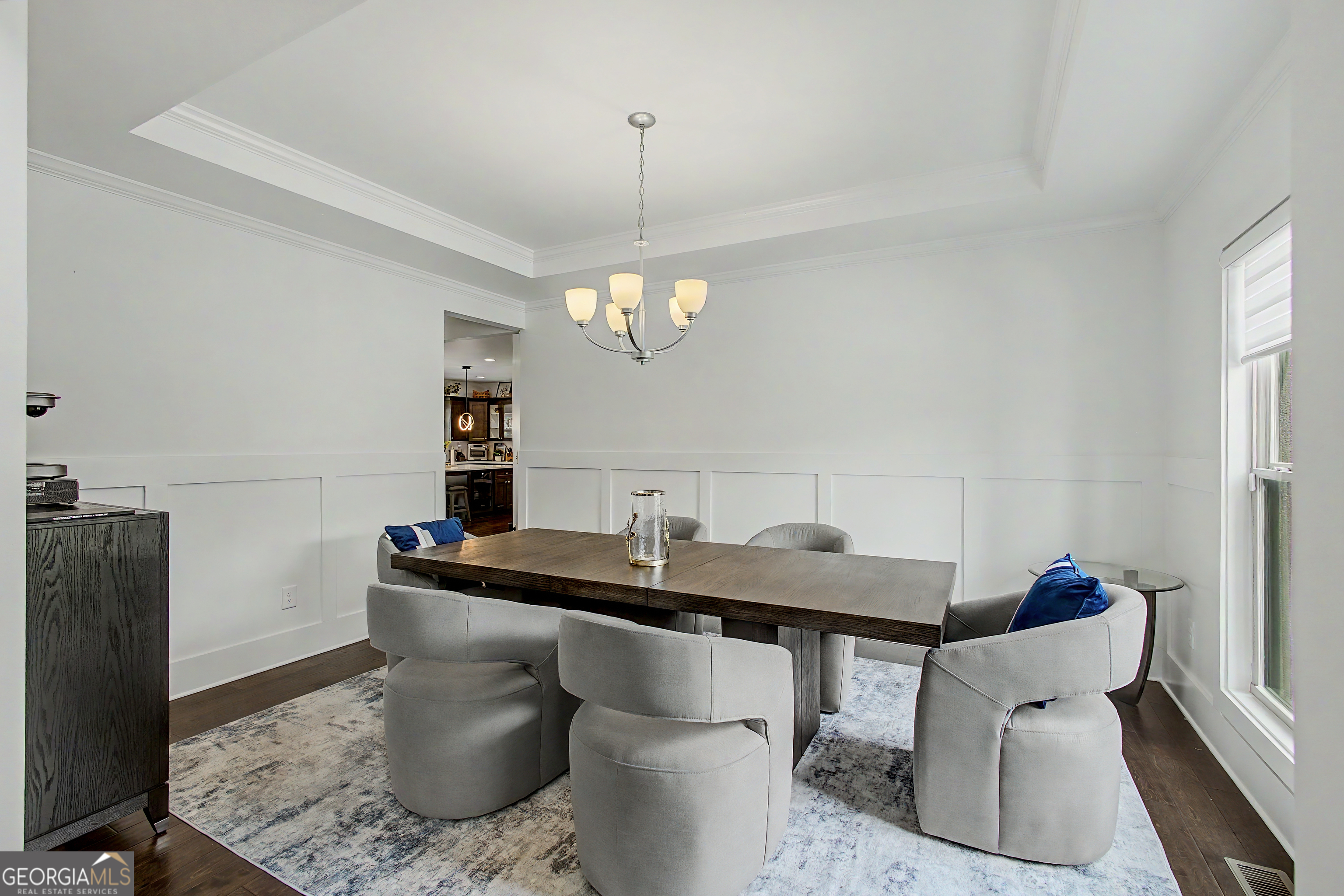 5960 Langdale Chase