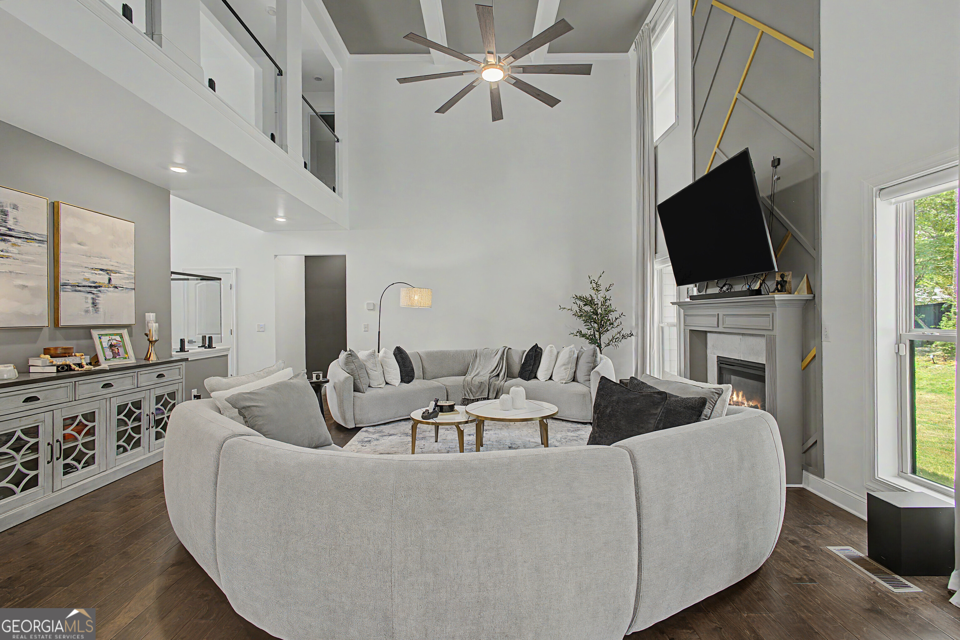5960 Langdale Chase