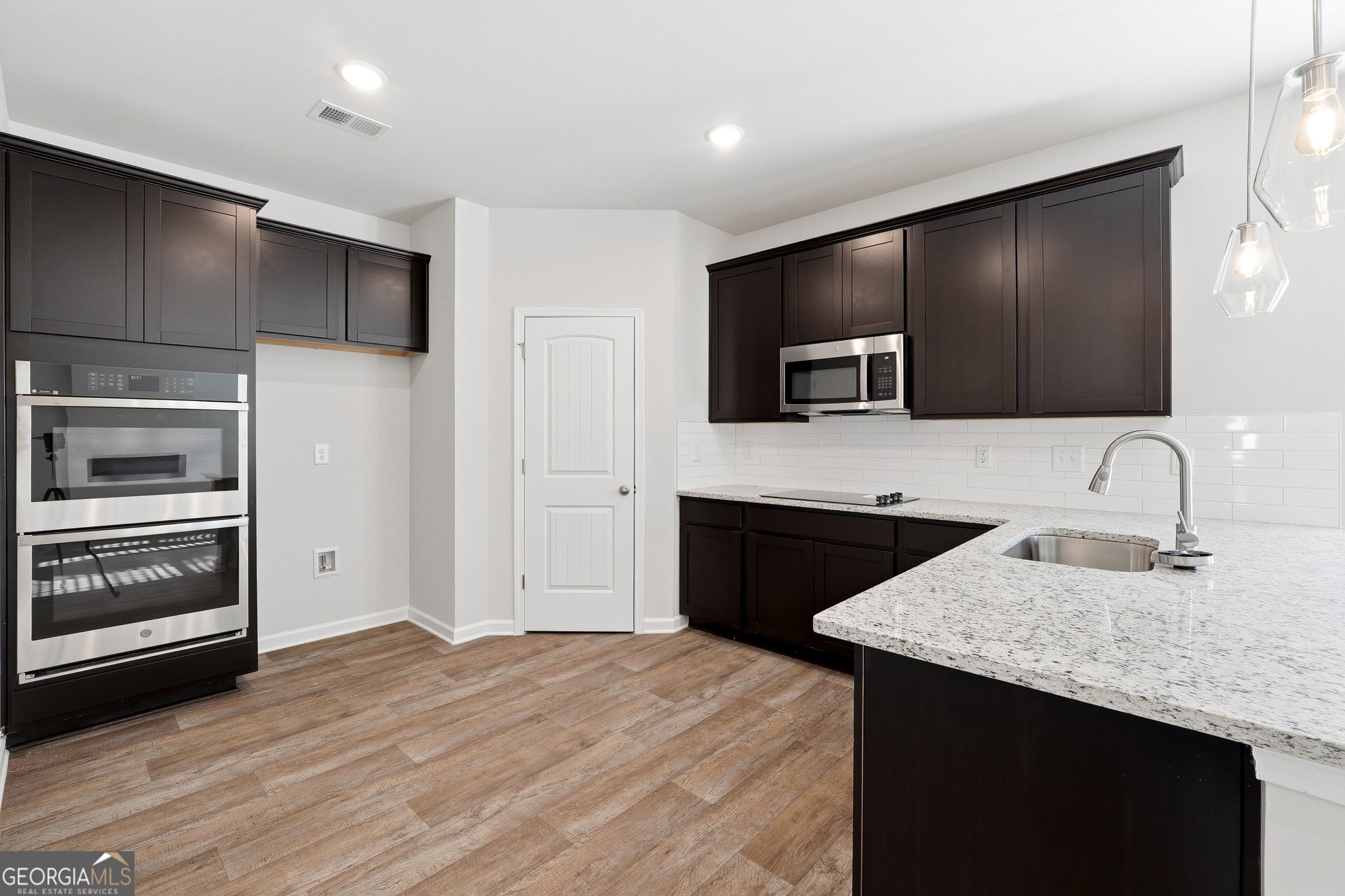 439 River Walk Farm Parkway