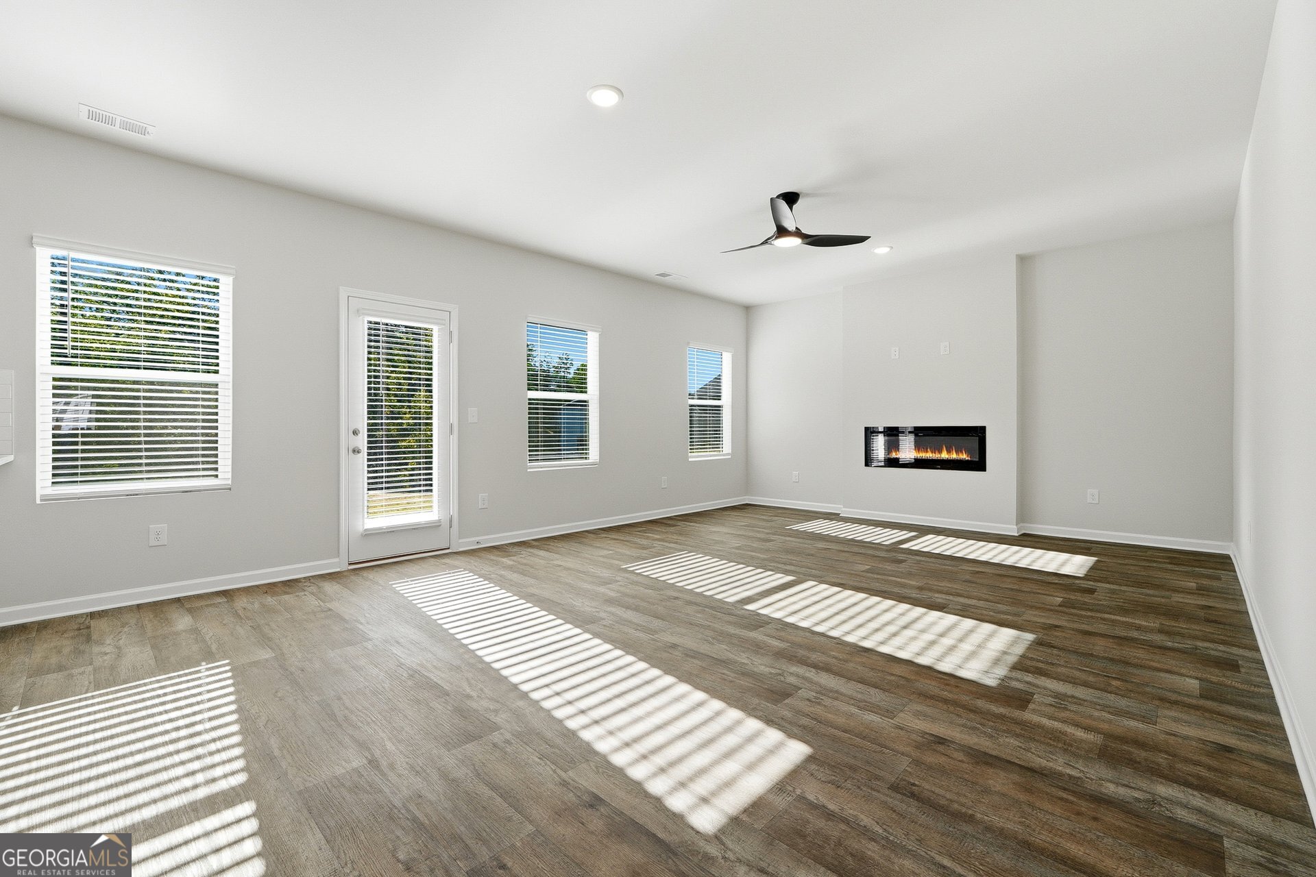 439 River Walk Farm Parkway