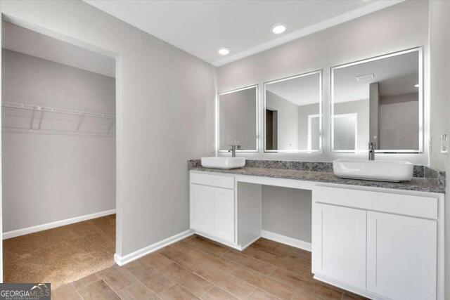 456 River Walk Farm Parkway