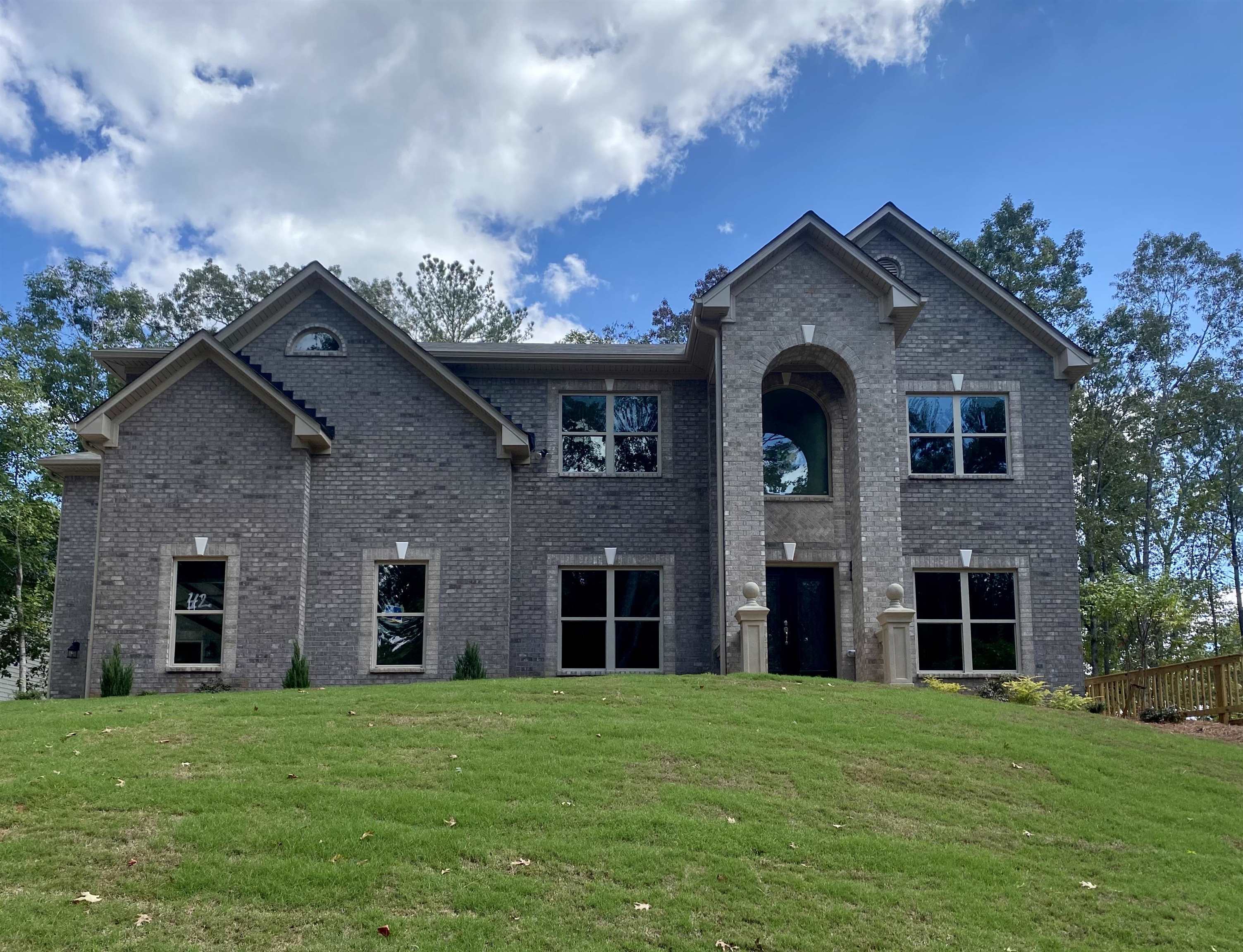 5370 Pinnacle Pointe # 42