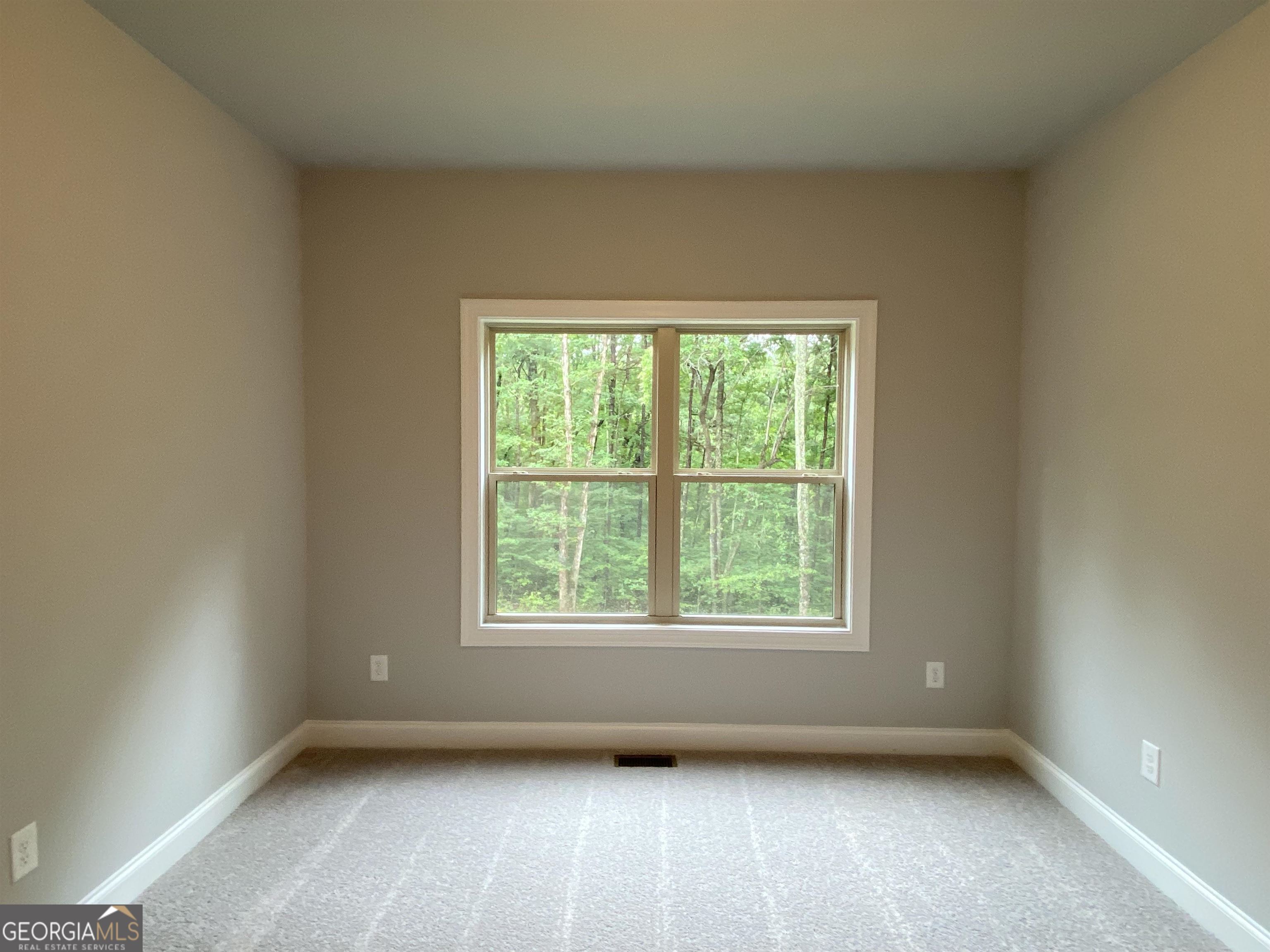 6050 Belmont Drive # 27