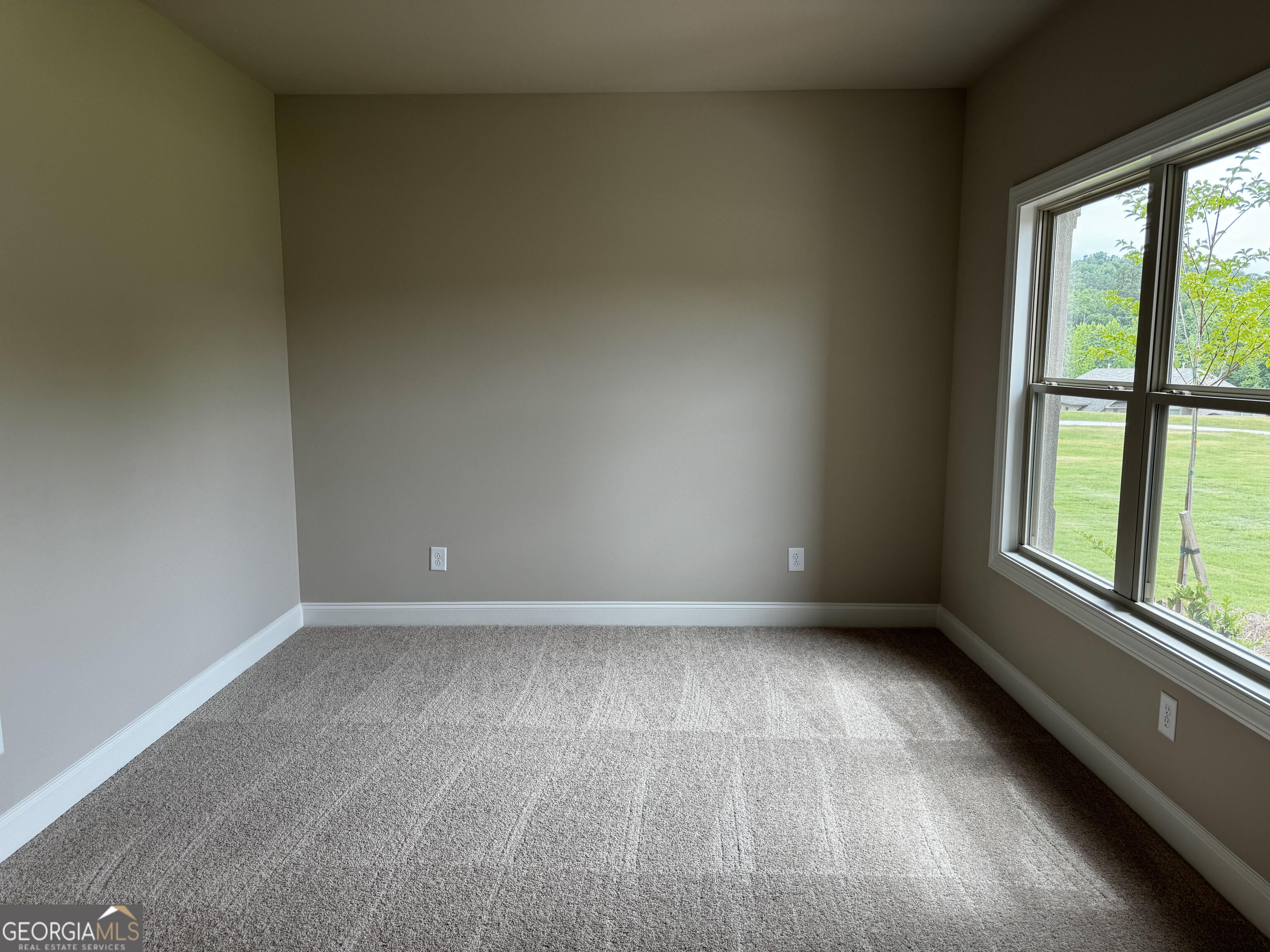 6050 Belmont Drive # 27