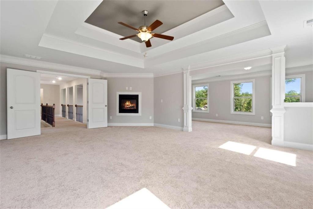 95 South Underwood Drive