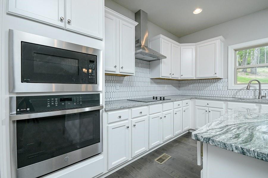252 Basie Loop