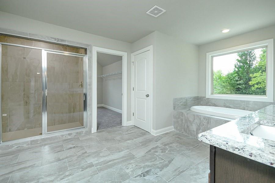 252 Basie Loop