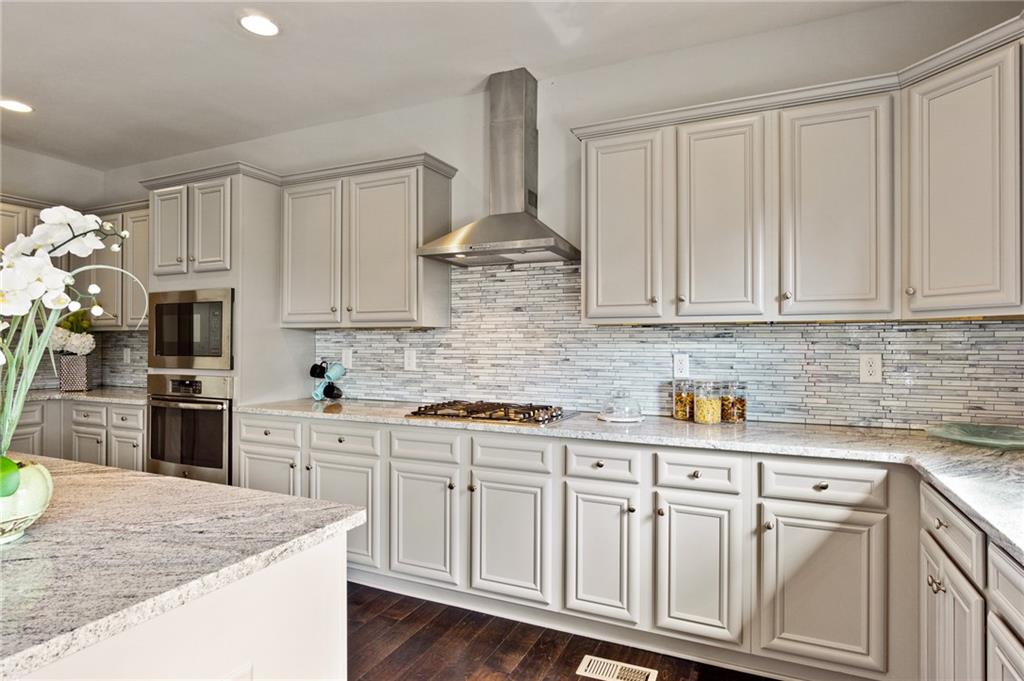 246 Basie Loop