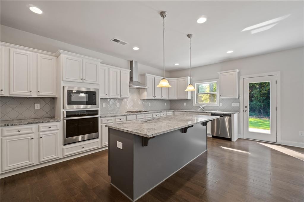 3128 Old Highway