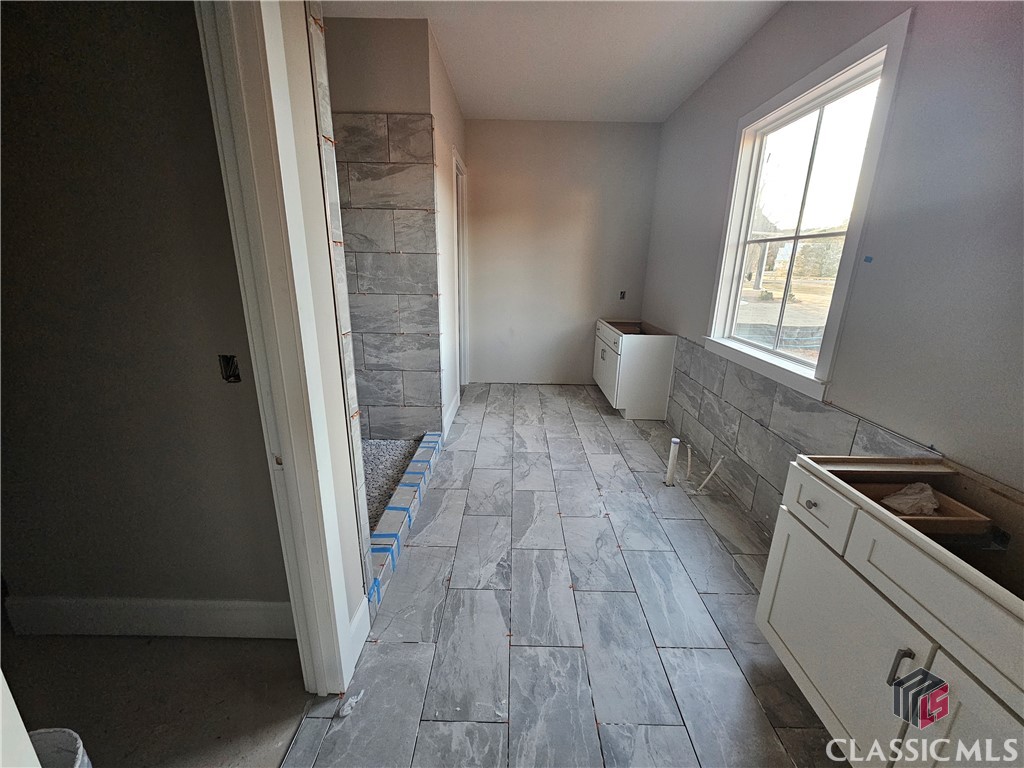 1455 Silo Bend 11/C4