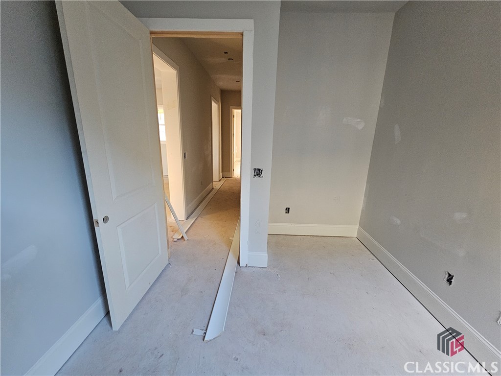 1205 Silo Bend 7/B2