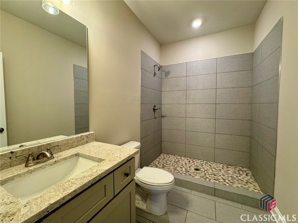 1355 Melody Bend 4