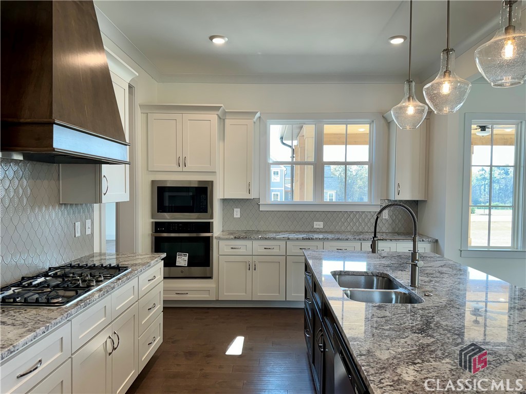 1130 Harmony Bend 22