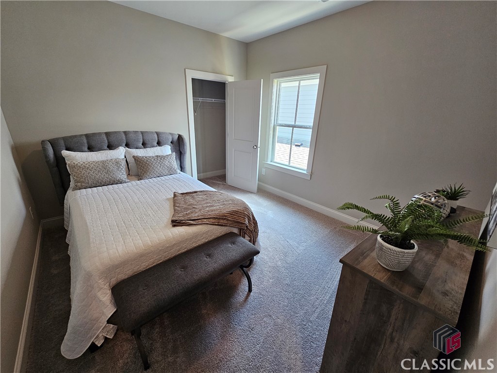 1772 Silo Bend 35 / F4