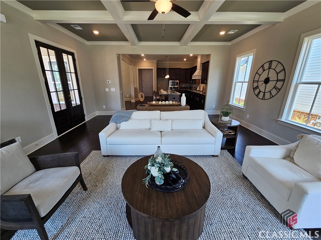 1772 Silo Bend 35 / F4