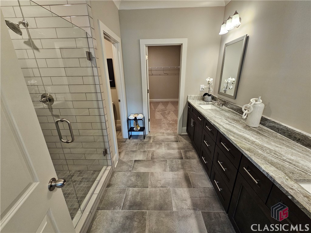 1772 Silo Bend 35 / F4