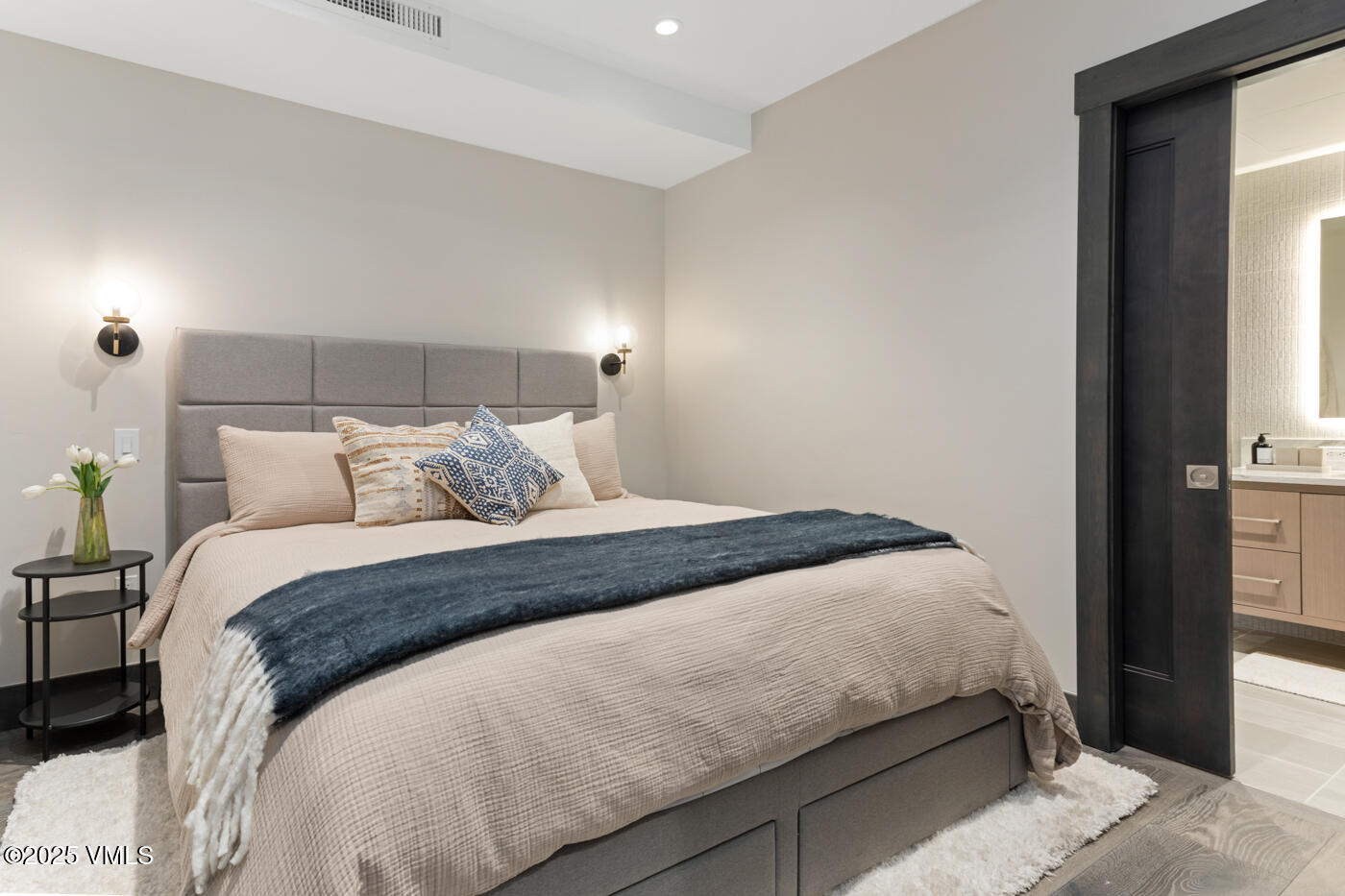 42 Riverfront Lane, 104 104