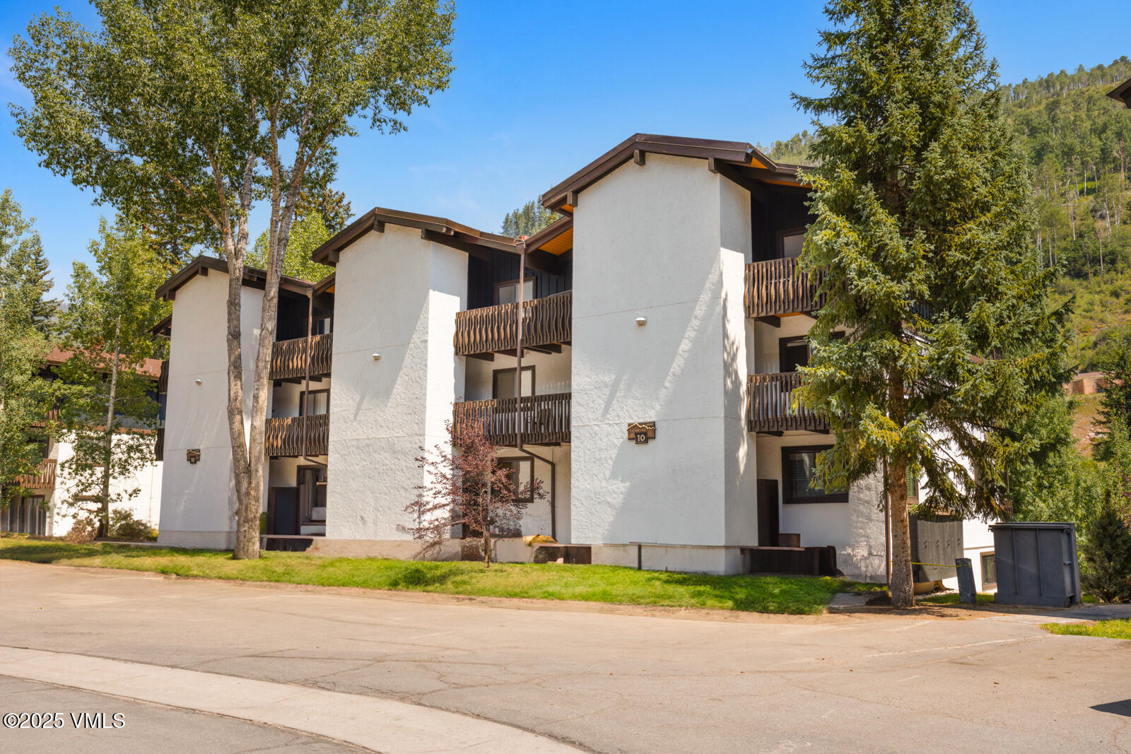 4640 Vail Racquet Club Drive Unit: 8