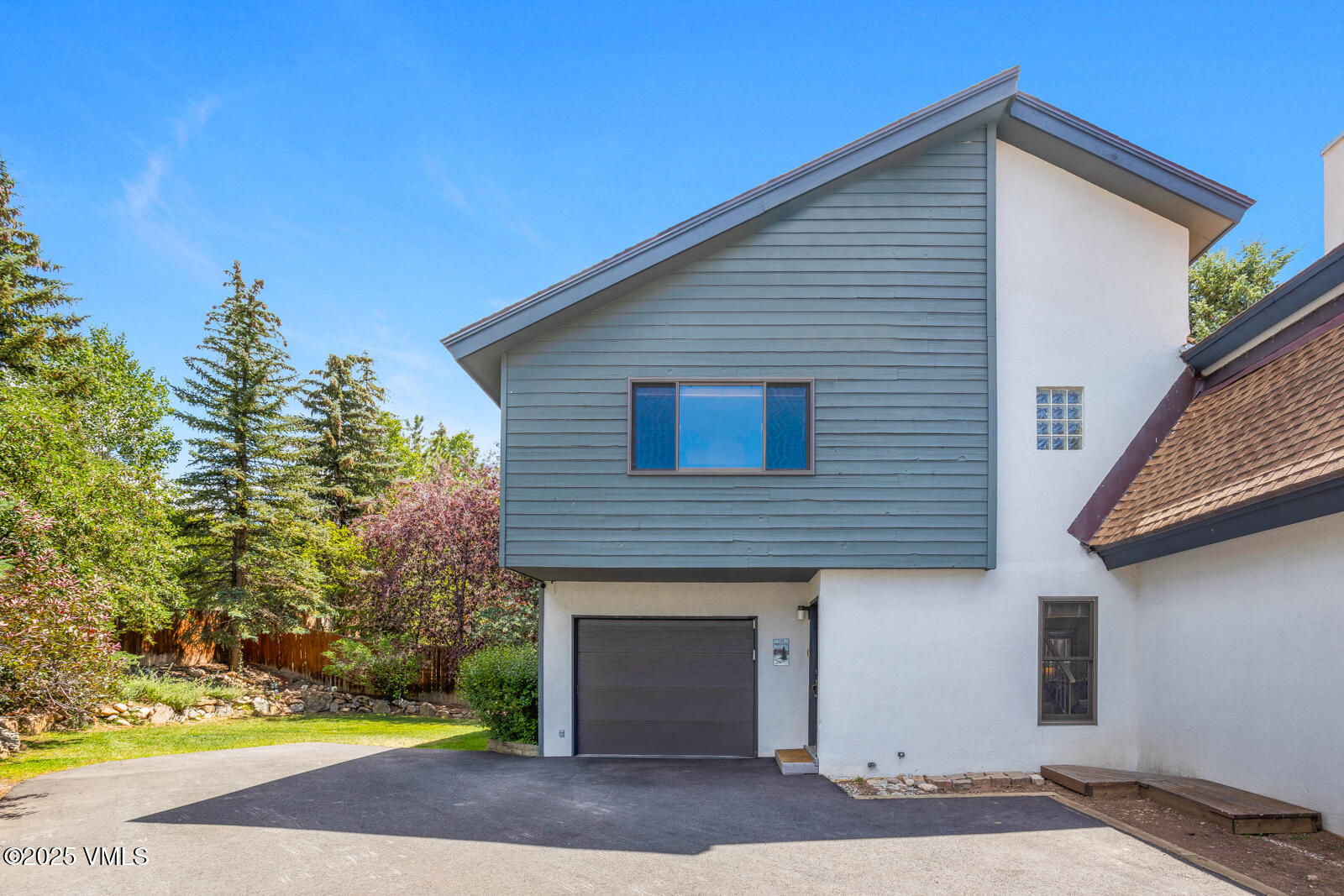 425 Deer Boulevard, B, Eagle-Vail Unit: B