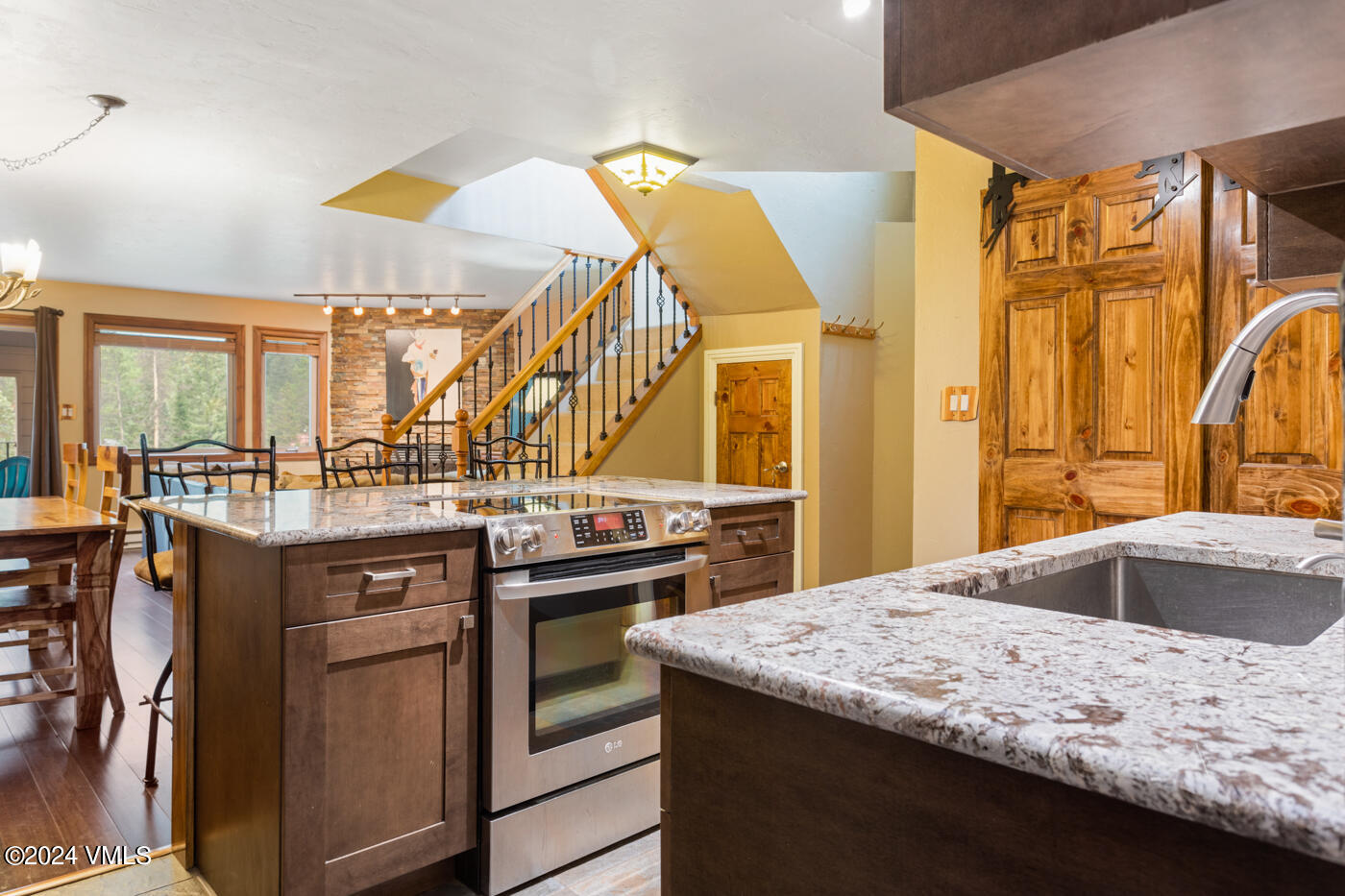 4192 Spruce Way 207-A