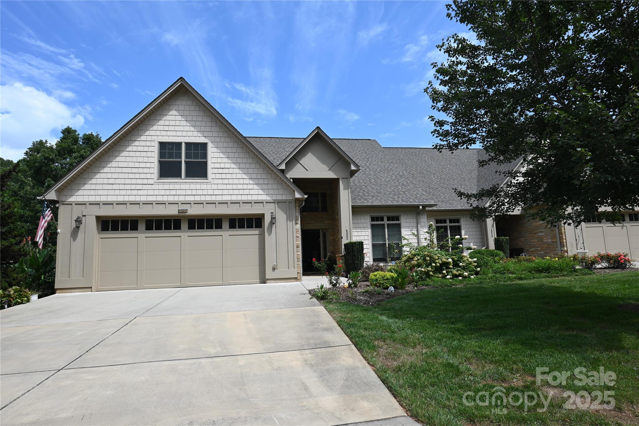 4002 Stadler Drive NE