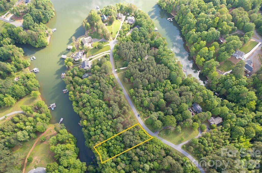 179 Riverwalk Road Unit: 27
