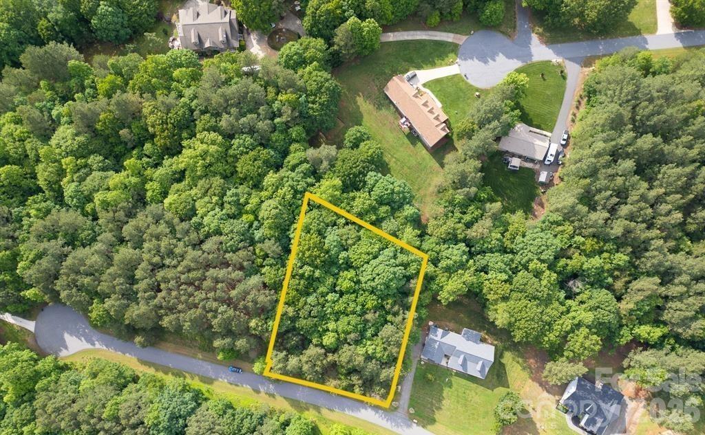 136 Oak Point Lane Unit: 36