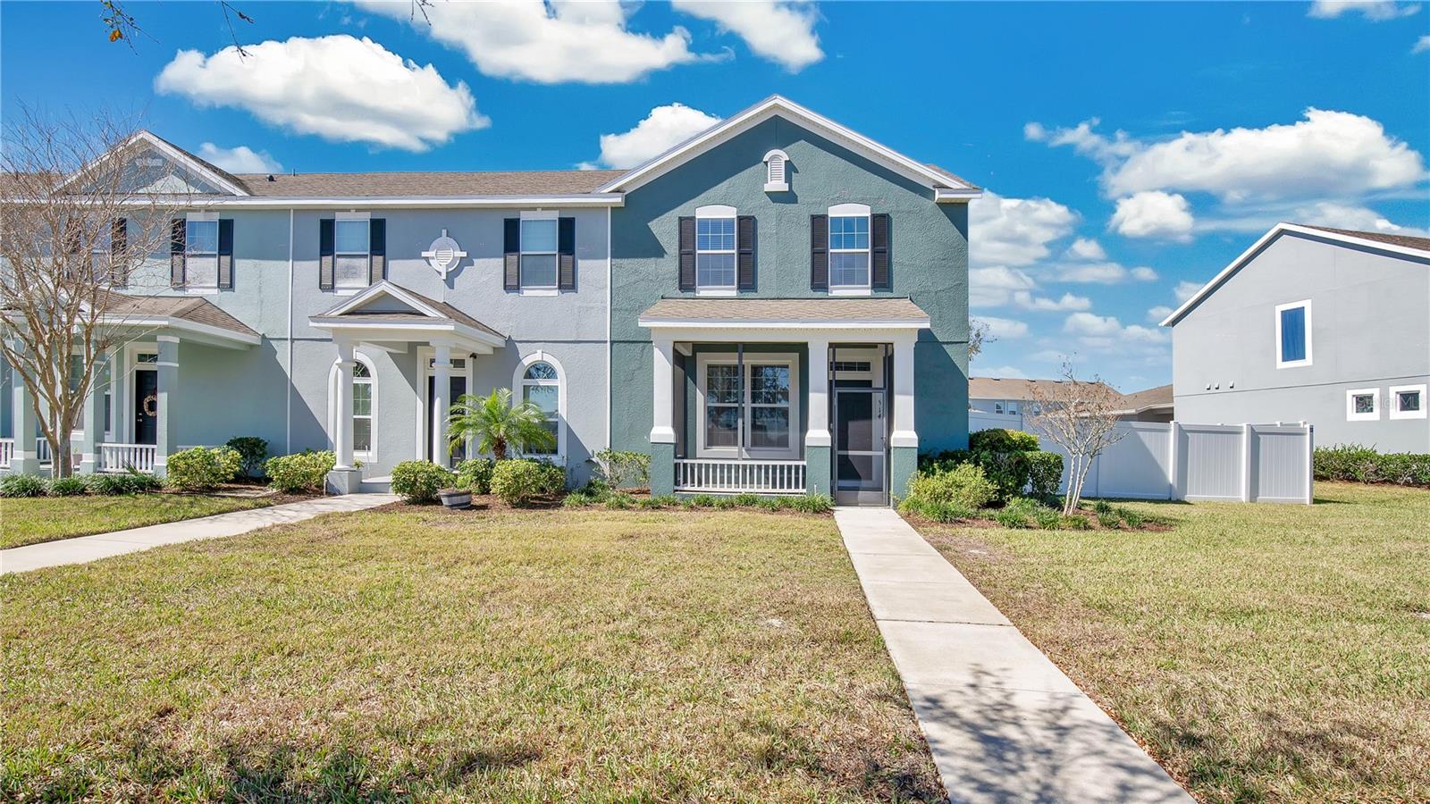 514 RAINBOW SPRINGS LOOP