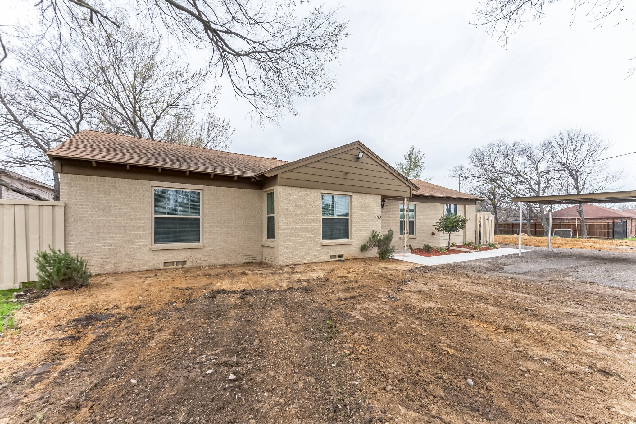 1223 Dowdy Ferry Road