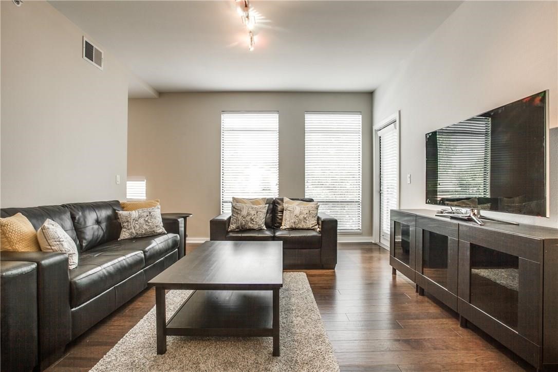 4107 Bowser Avenue 101