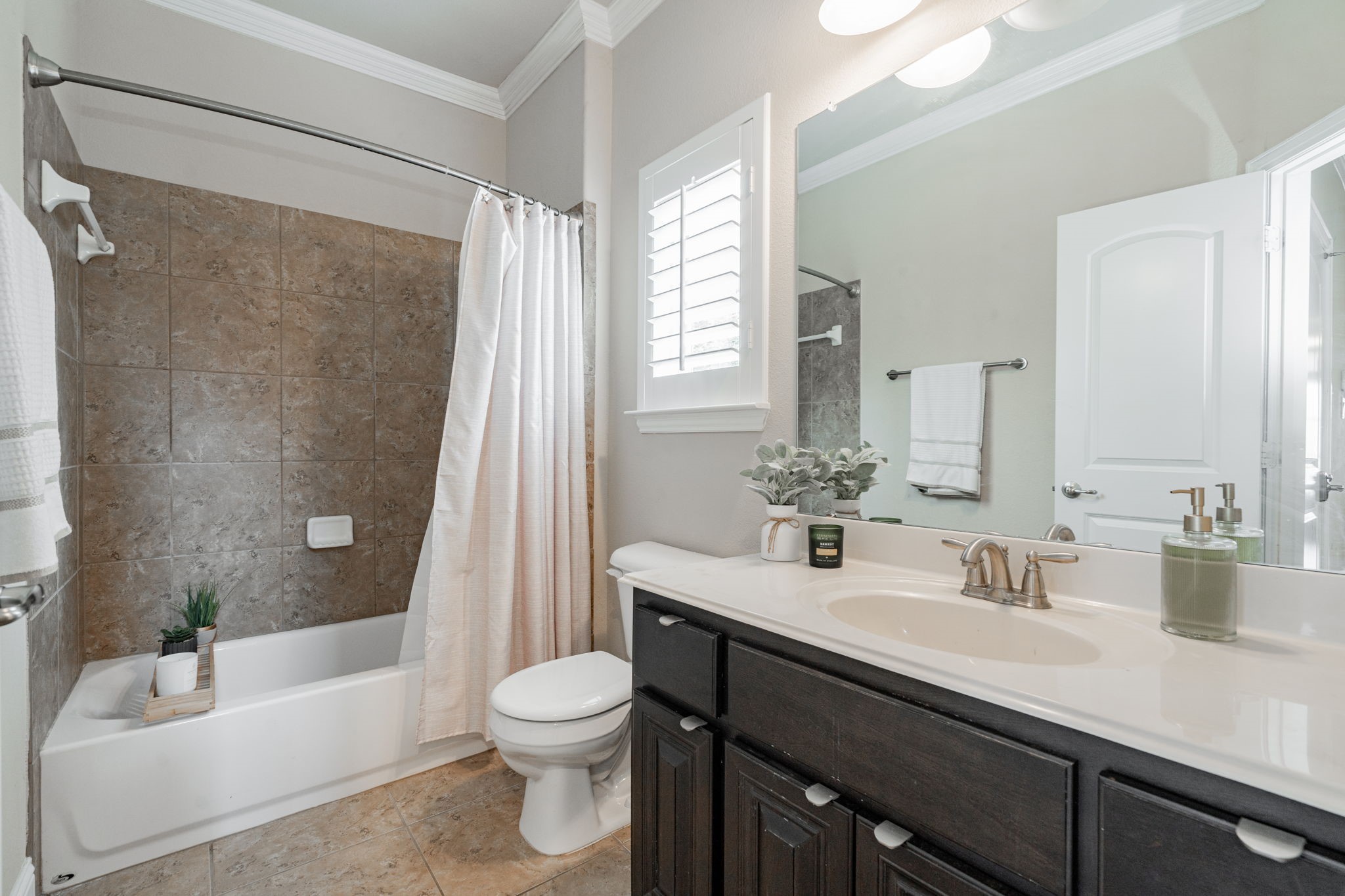 2015 Pontchartrain Drive