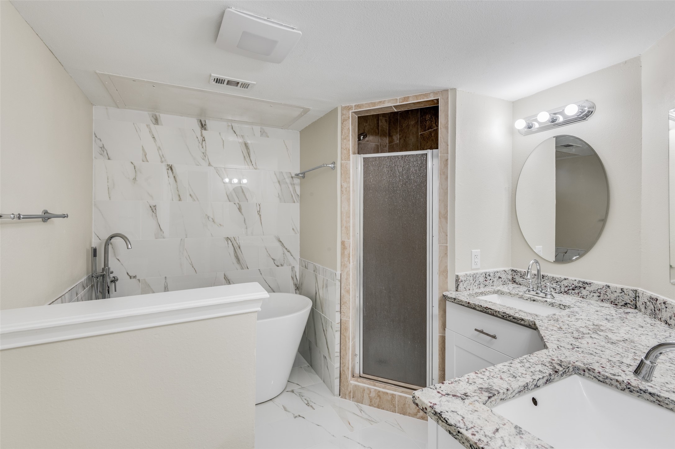 2417 Southlake Court