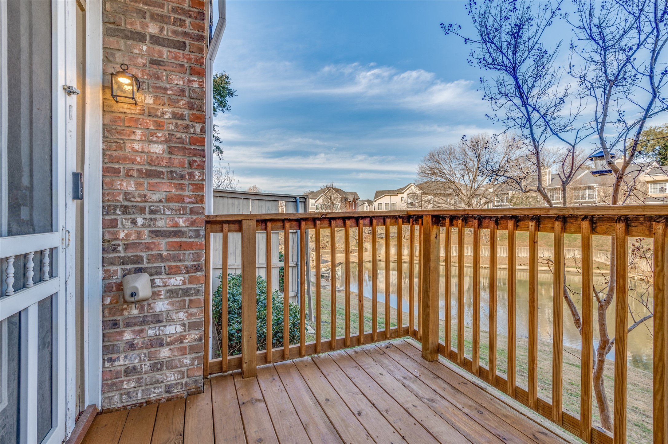 2417 Southlake Court