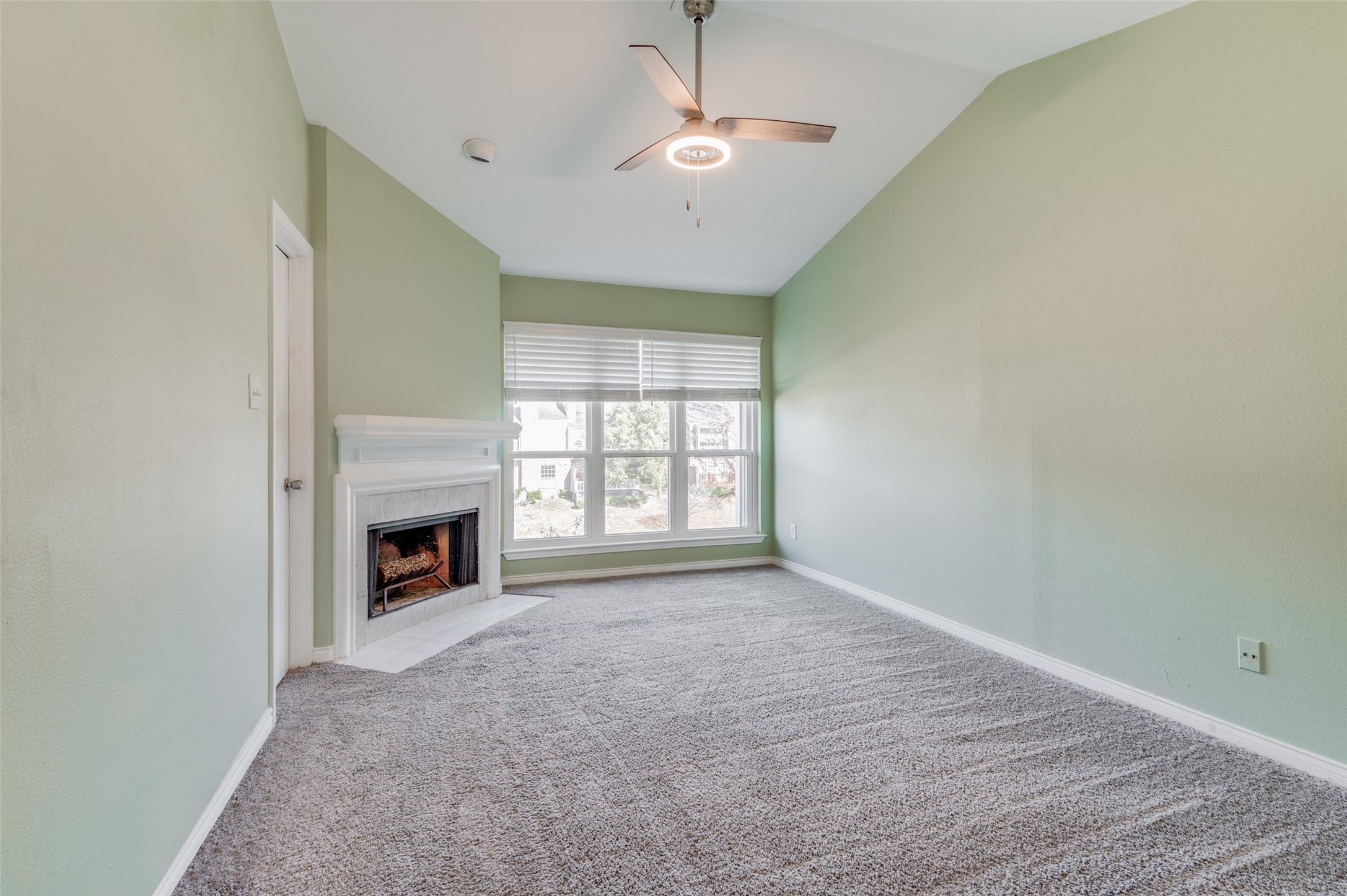 2417 Southlake Court