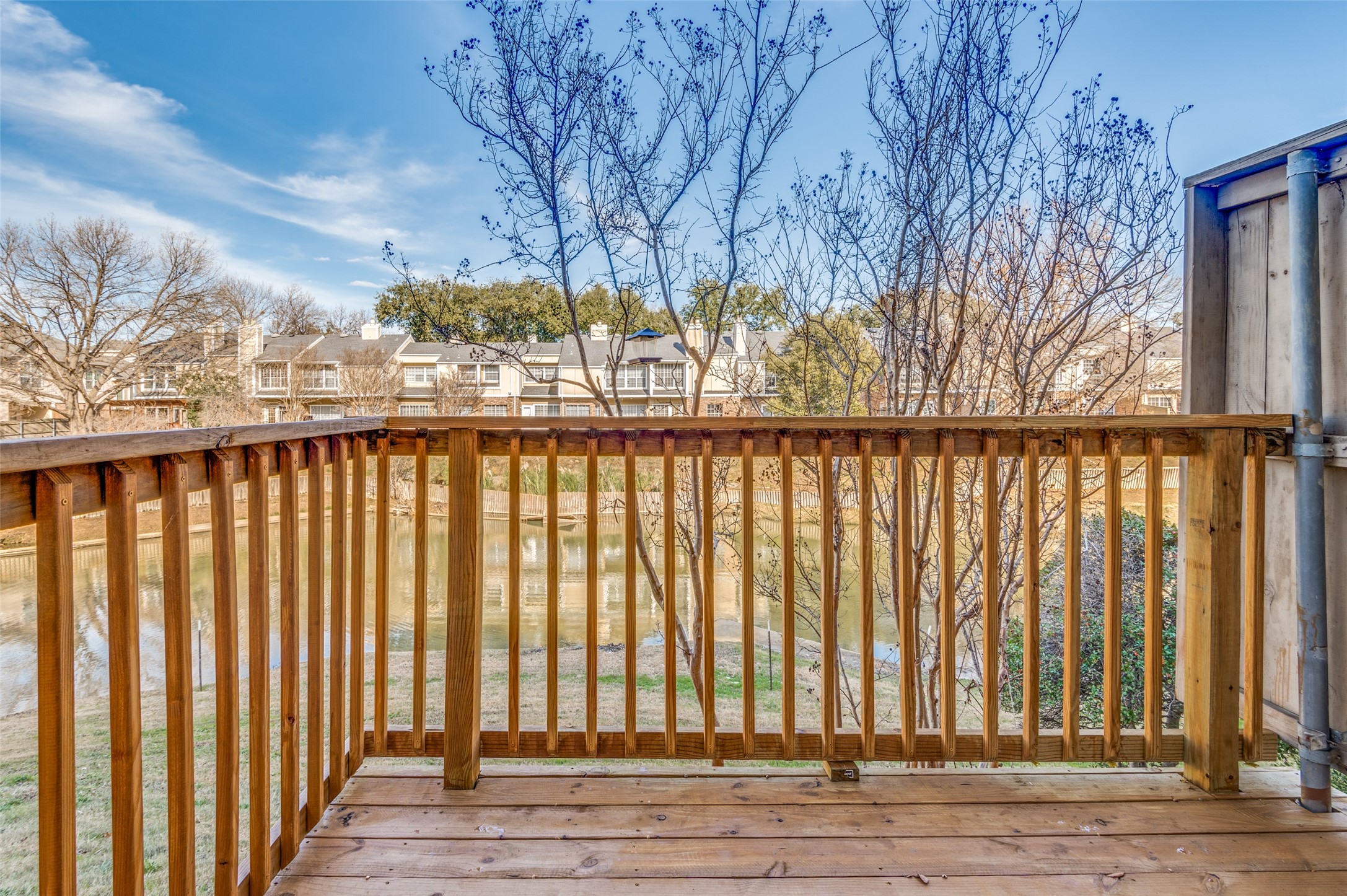 2417 Southlake Court