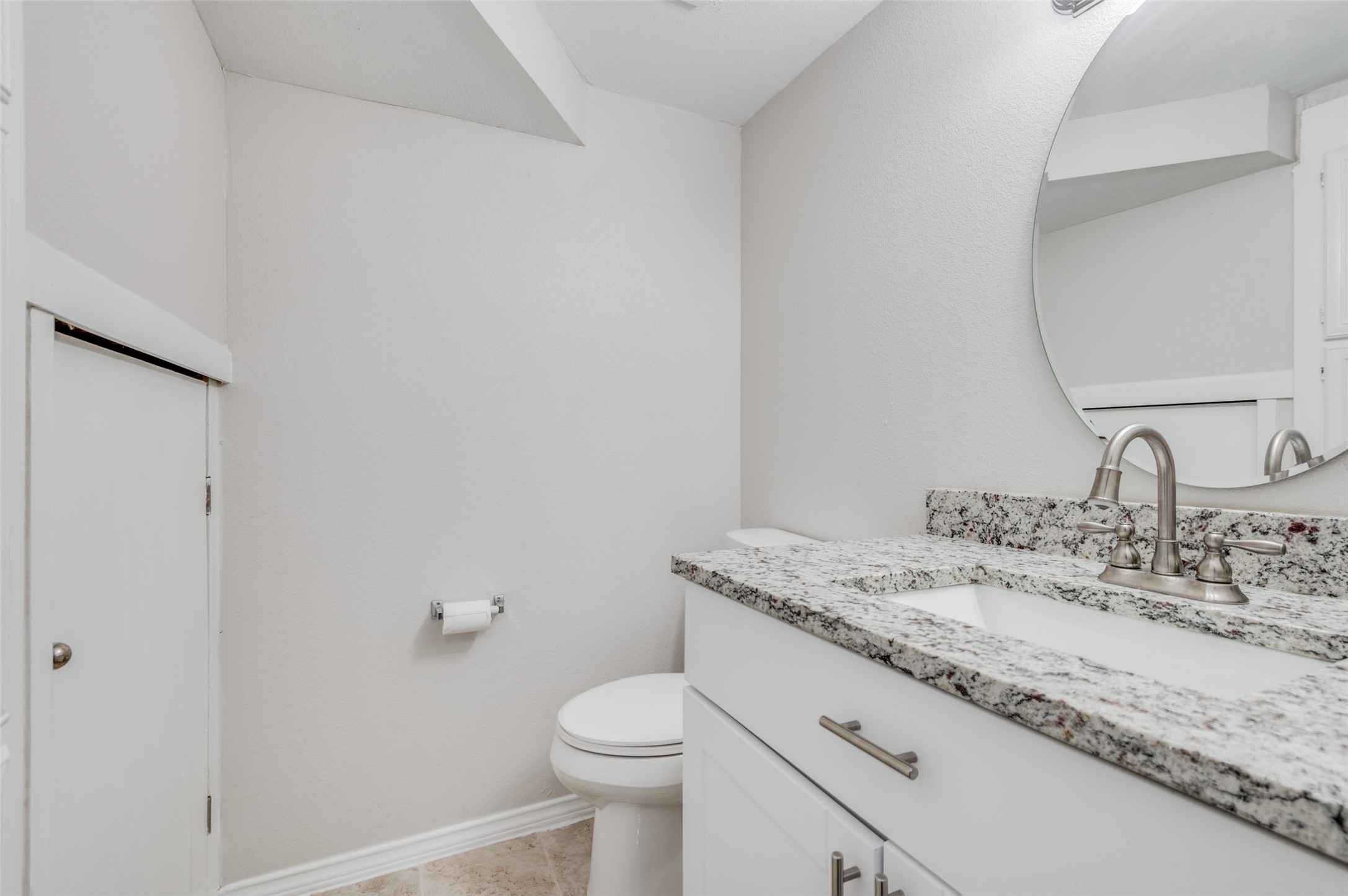 2417 Southlake Court