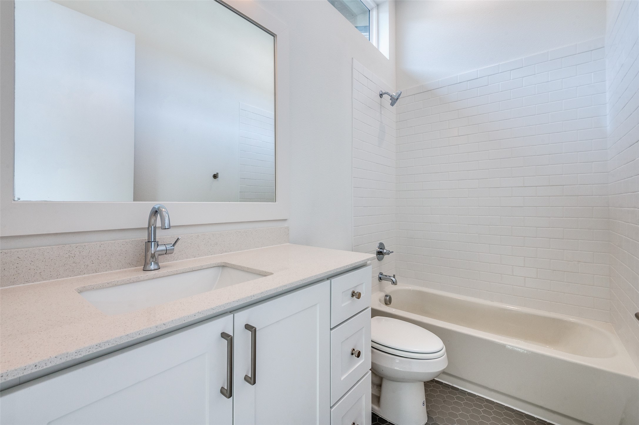 4718 Bryan Street 302